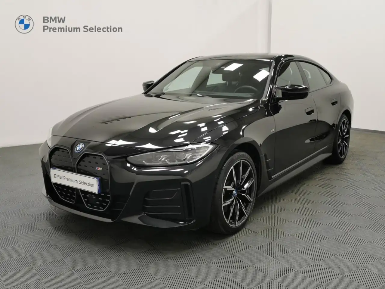 BMW i4