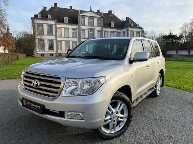Toyota Land Cruiser ***100%-TOYOTA-SERVICE***