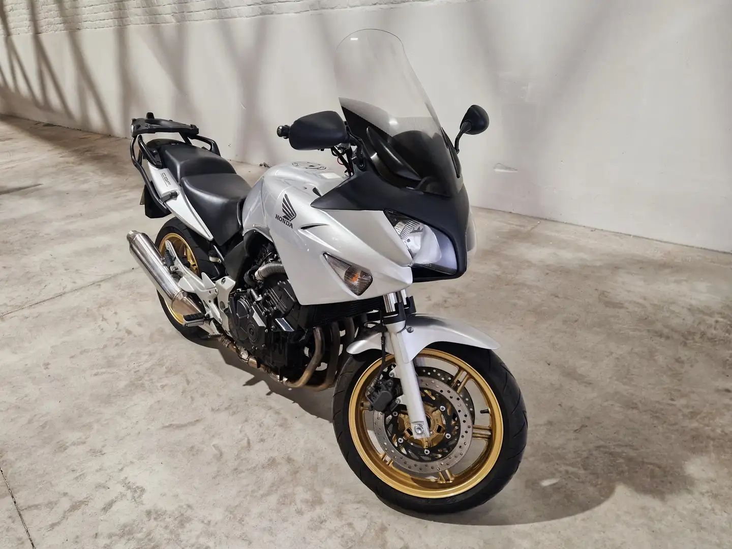 Honda CBF 600 Срібний - 2