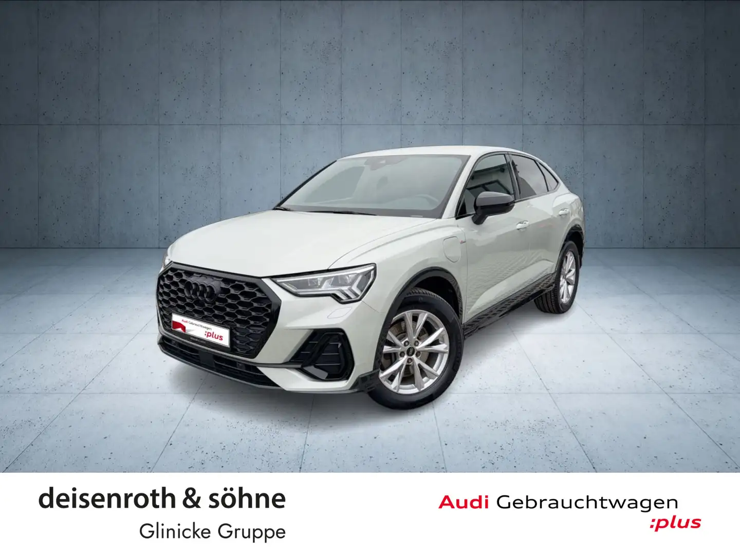 Audi Q3 S line 45 TFSI e Nav/Sonos/Matrix/A Silber - 1