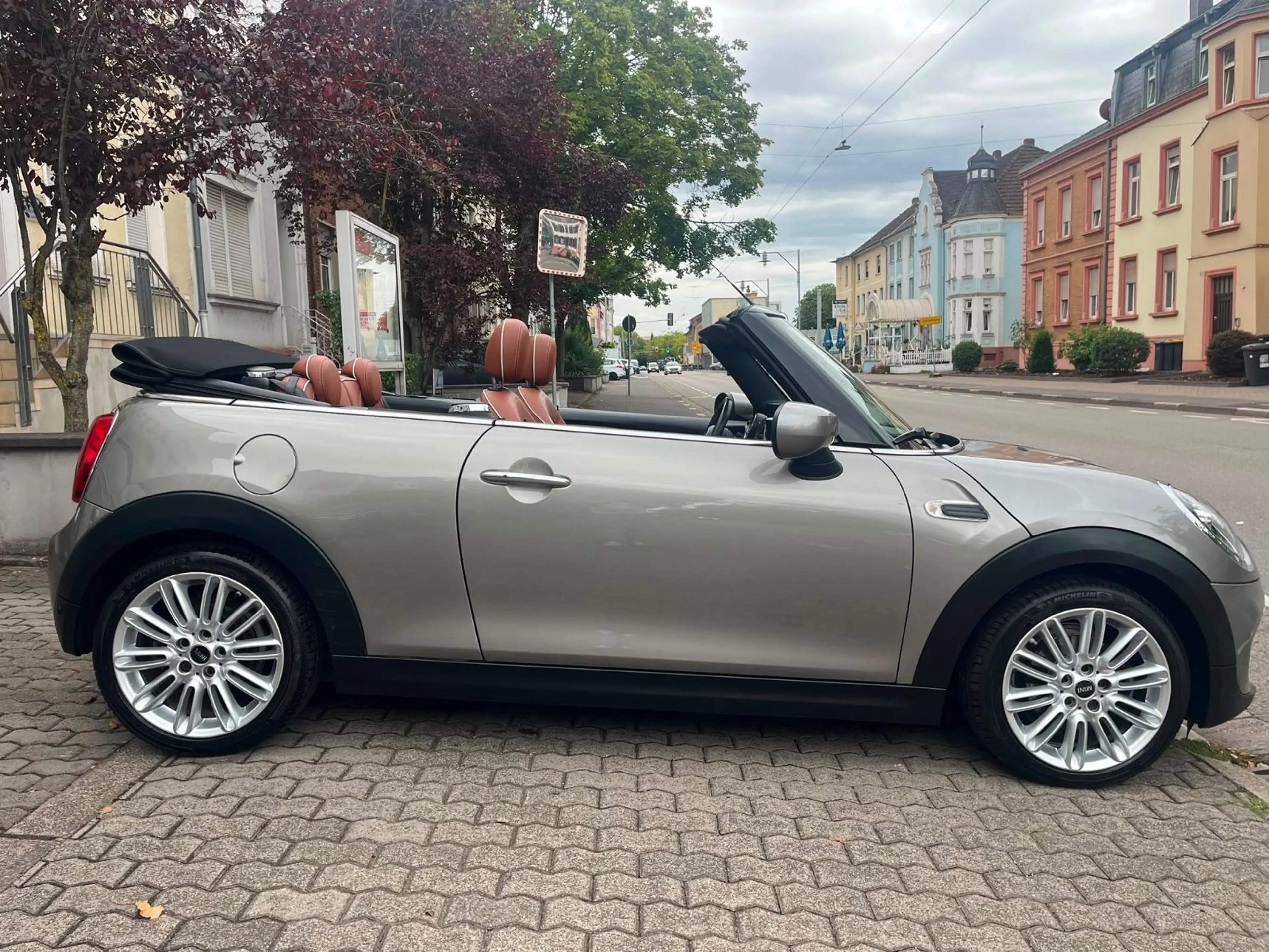 MINI Cooper Cabrio Automatik, Leder, Facelift — photo 5