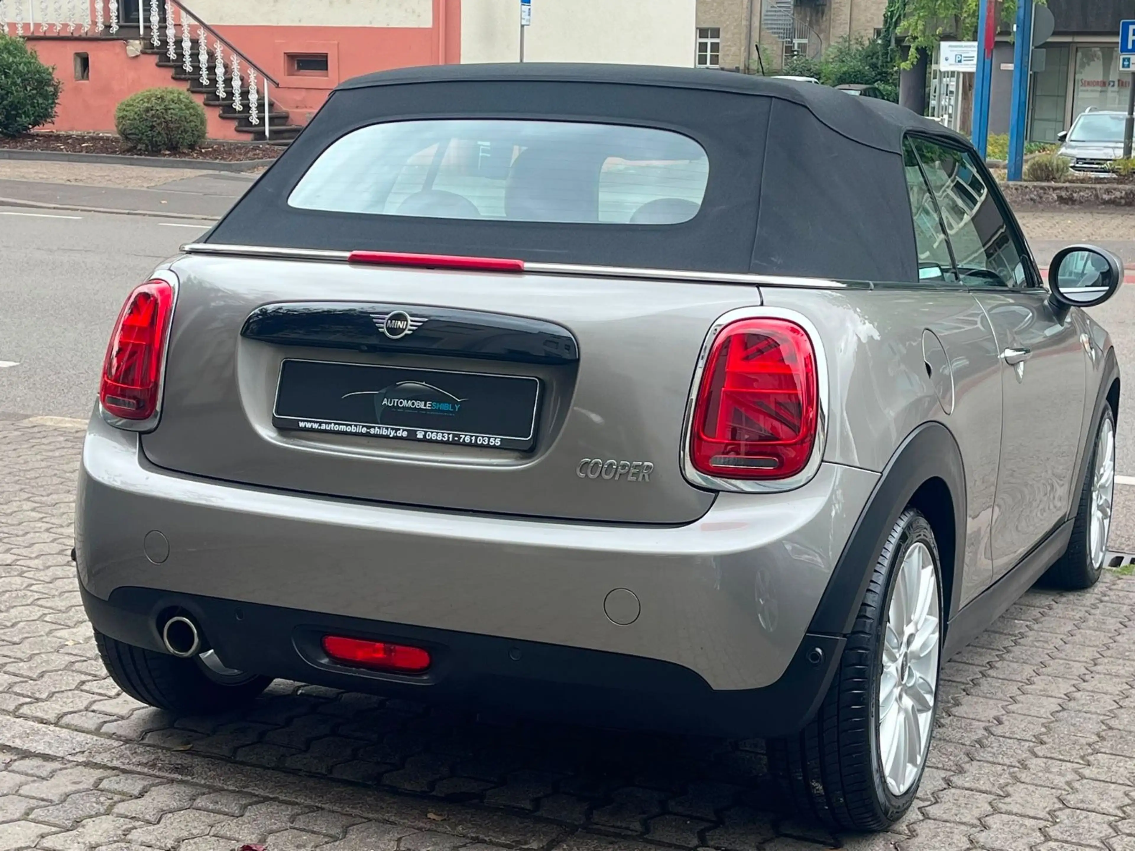 MINI Cooper Cabrio Automatik, Leder, Facelift — photo 11