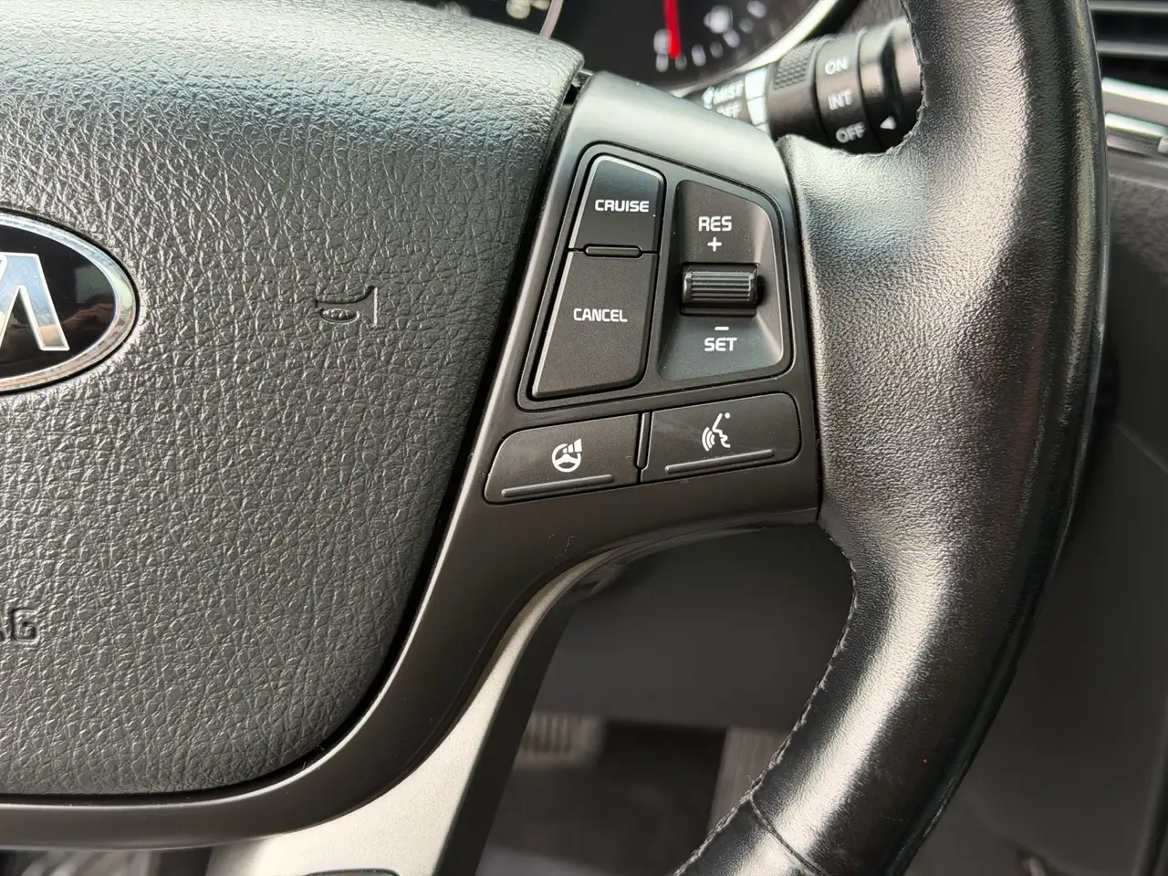 Kia Sorento снимка Kia Sorento