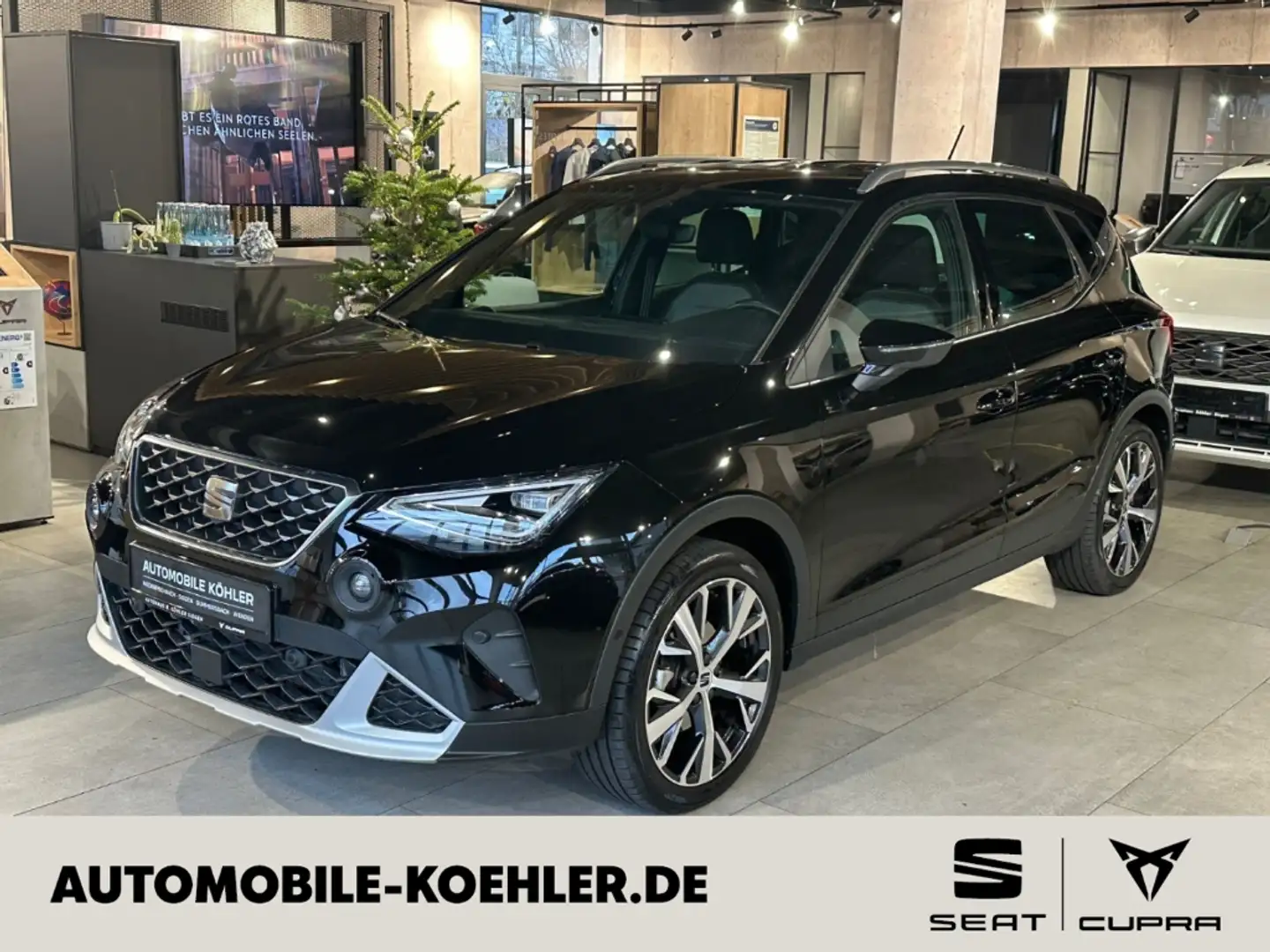 SEAT Arona Xperience 1.5 TSI DSG Navi Digitales Cockpit LED S Schwarz - 1