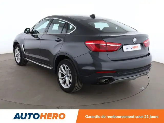 BMW X6 view 4