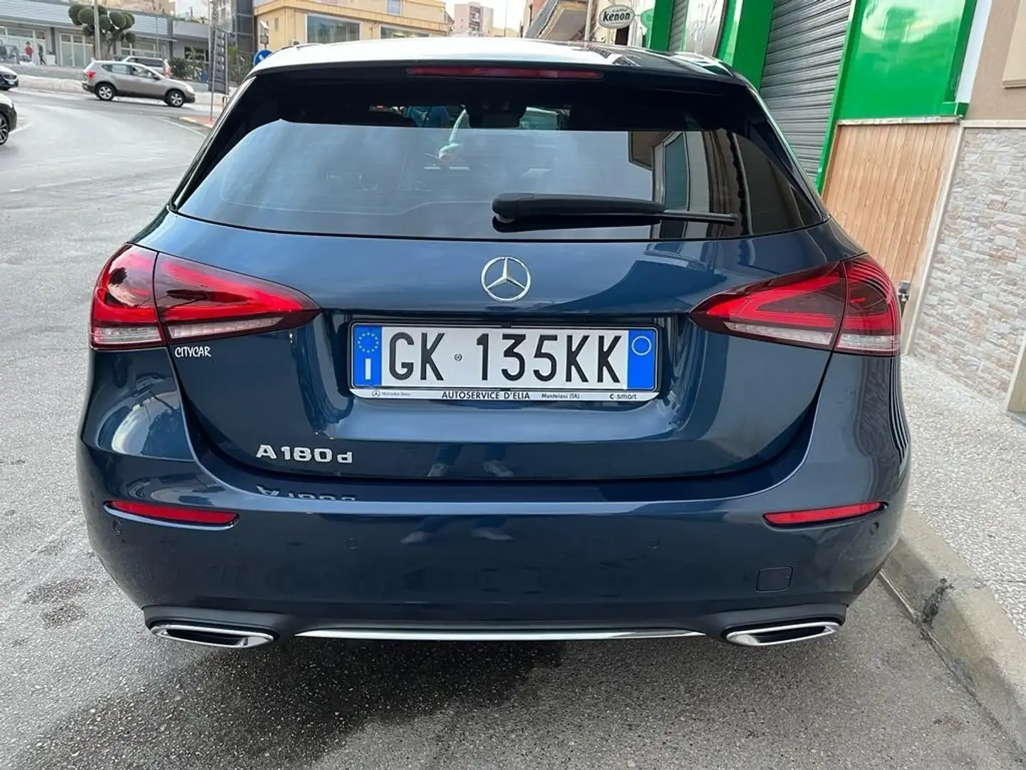 Mercedes-Benz 180 - 2