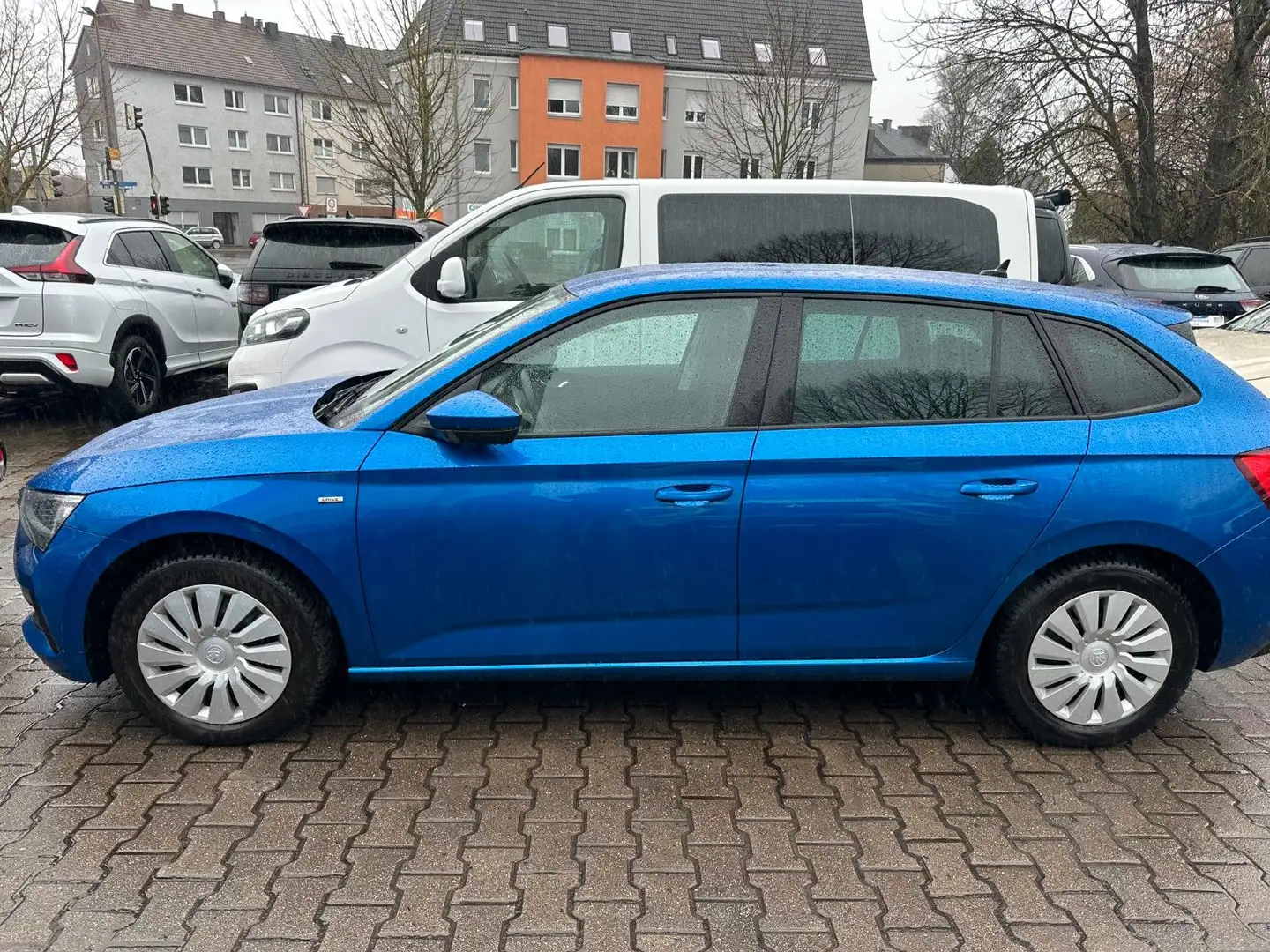 Skoda Scala Drive 125 Blau - 1
