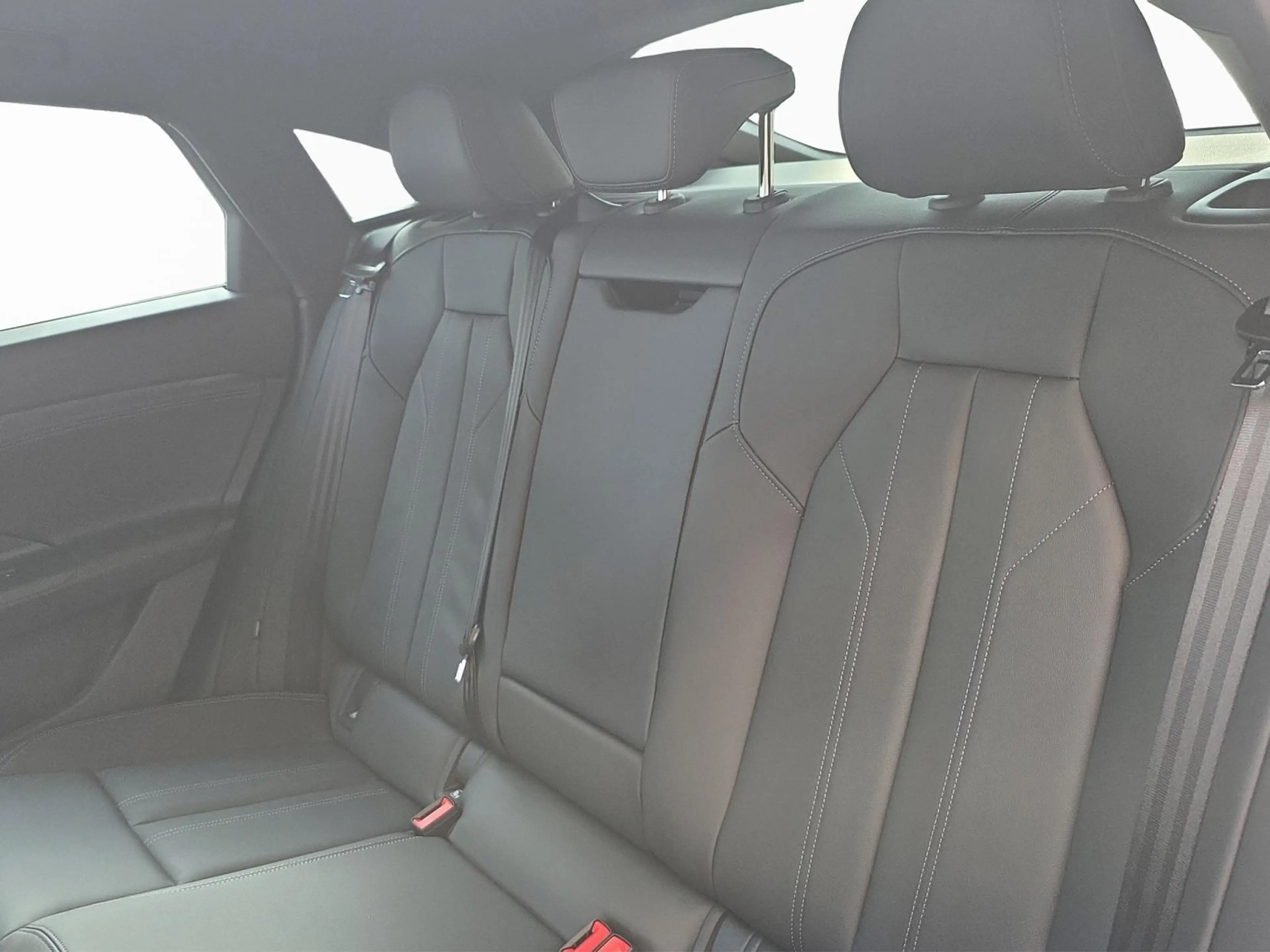 Audi Q6 e-tron e-tron performance Sportback — photo 11