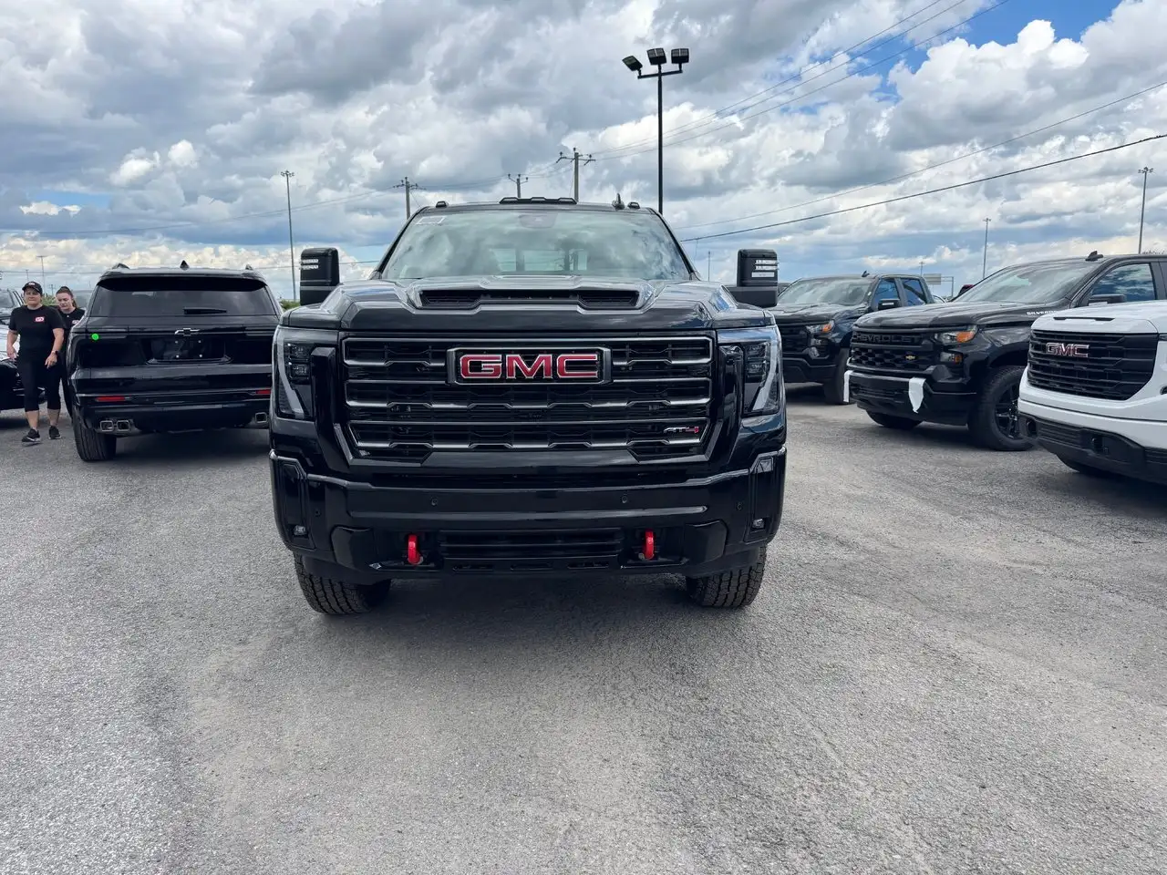 GMC Sierra 2500HD снимка GMC Sierra 2500HD