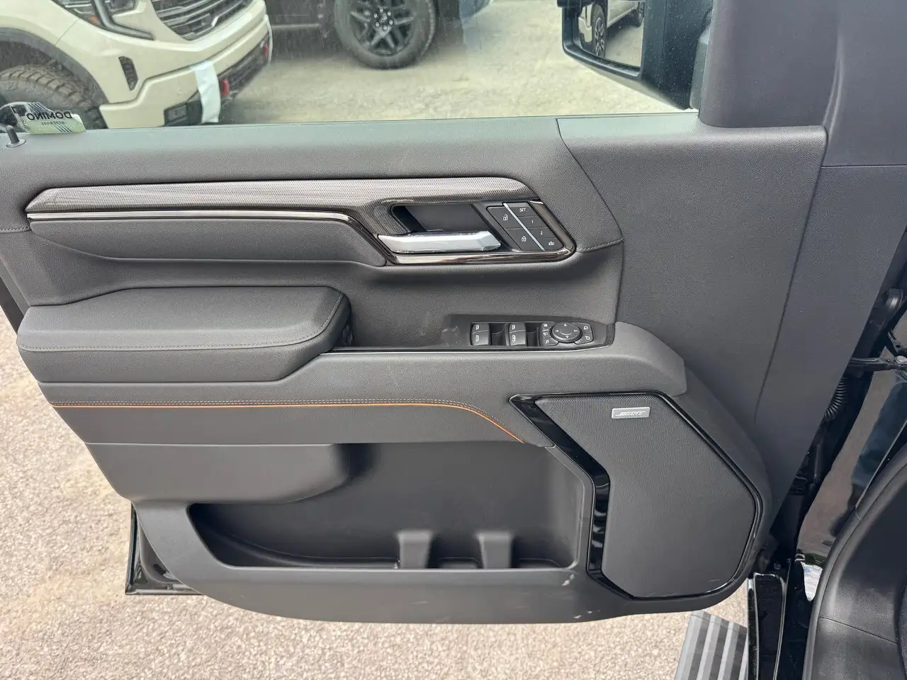 GMC Sierra 2500HD снимка GMC Sierra 2500HD