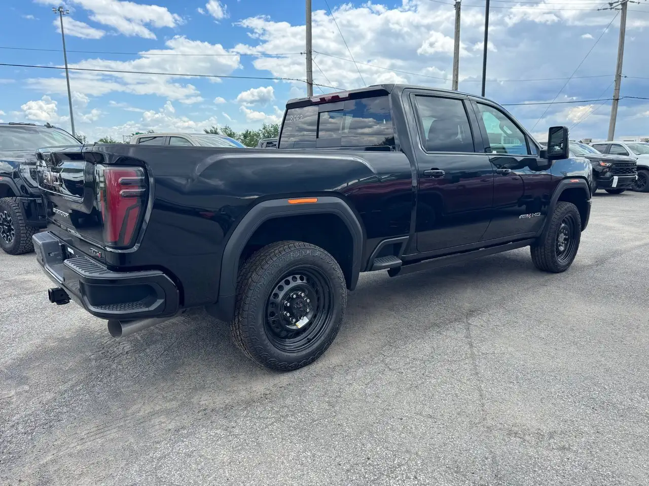 GMC Sierra 2500HD снимка GMC Sierra 2500HD