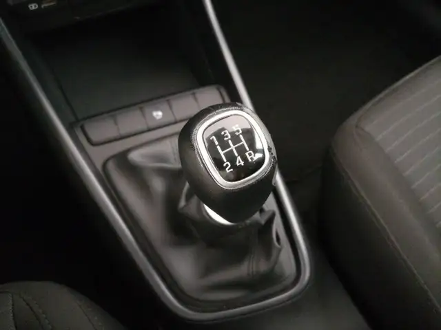 Hyundai I20 view 12