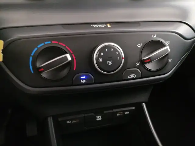Hyundai I20 view 13