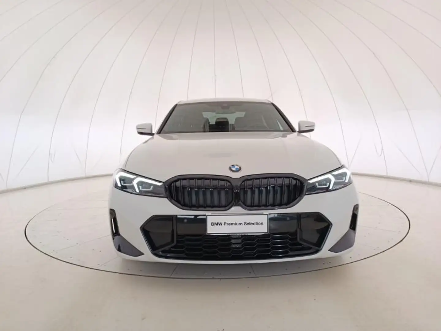 BMW 318 d mhev 48V MSport Pro auto Bianco - 2