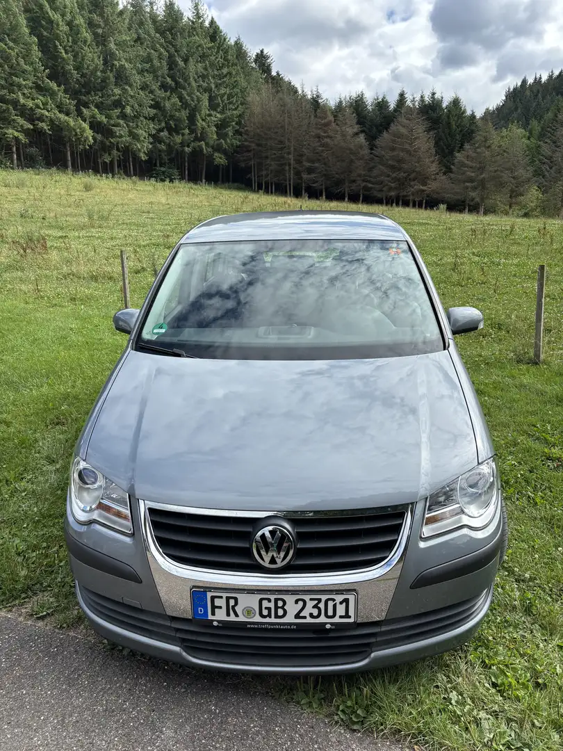 Volkswagen Touran Conceptline Grau - 2
