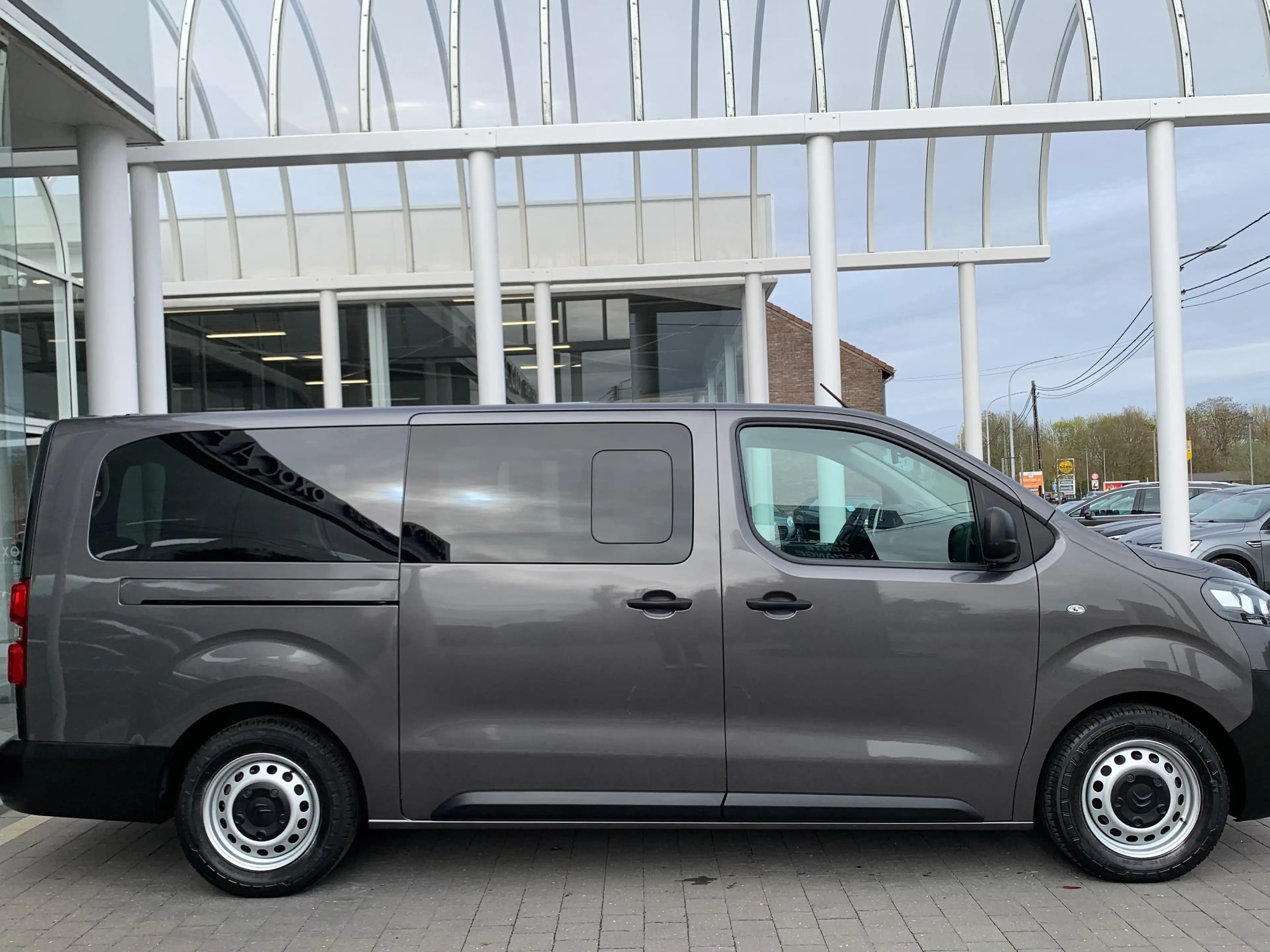 Citroen Spacetourer XL HDI 120CV / 9 PLACES / LONG/ 2 PORTES LATÉRALES — photo 4