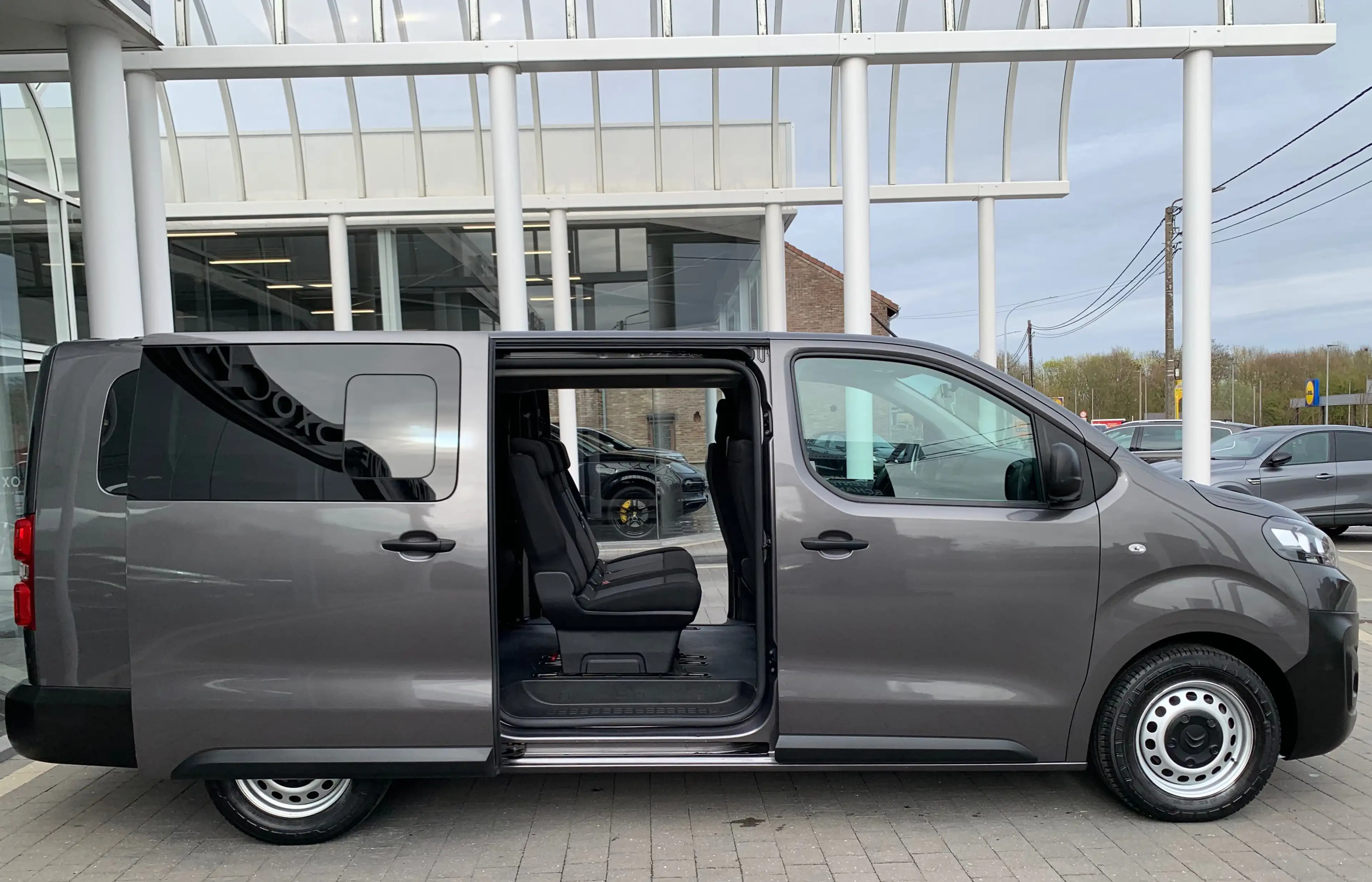 Citroen Spacetourer XL HDI 120CV / 9 PLACES / LONG/ 2 PORTES LATÉRALES — photo 5