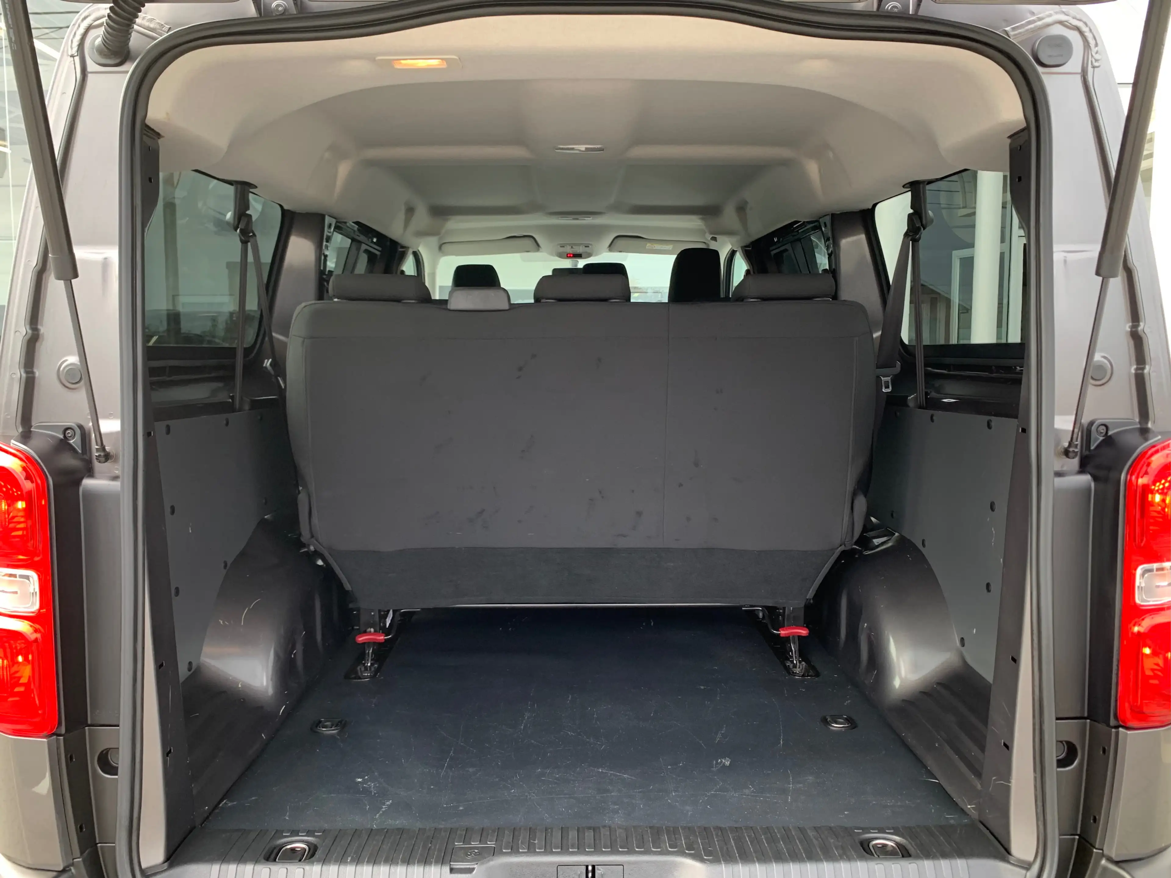 Citroen Spacetourer XL HDI 120CV / 9 PLACES / LONG/ 2 PORTES LATÉRALES — photo 10