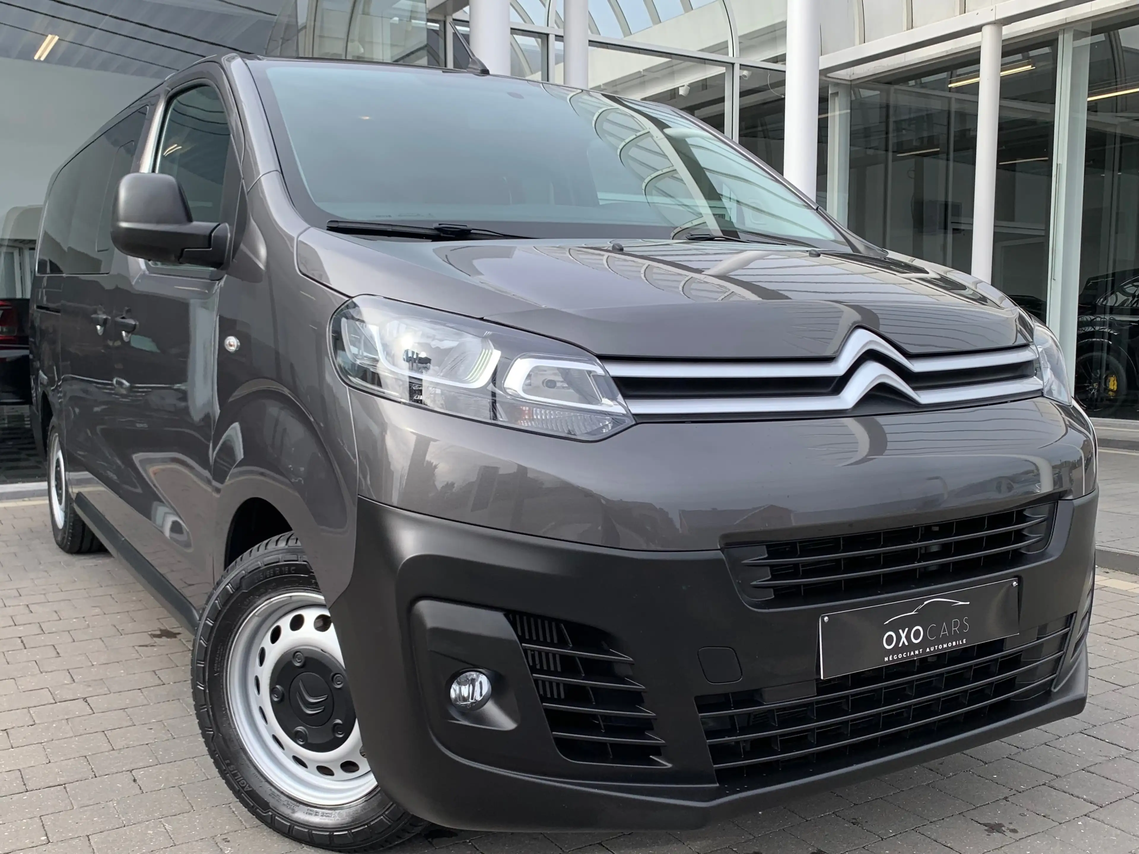 Citroen Spacetourer XL HDI 120CV / 9 PLACES / LONG/ 2 PORTES LATÉRALES — photo 3
