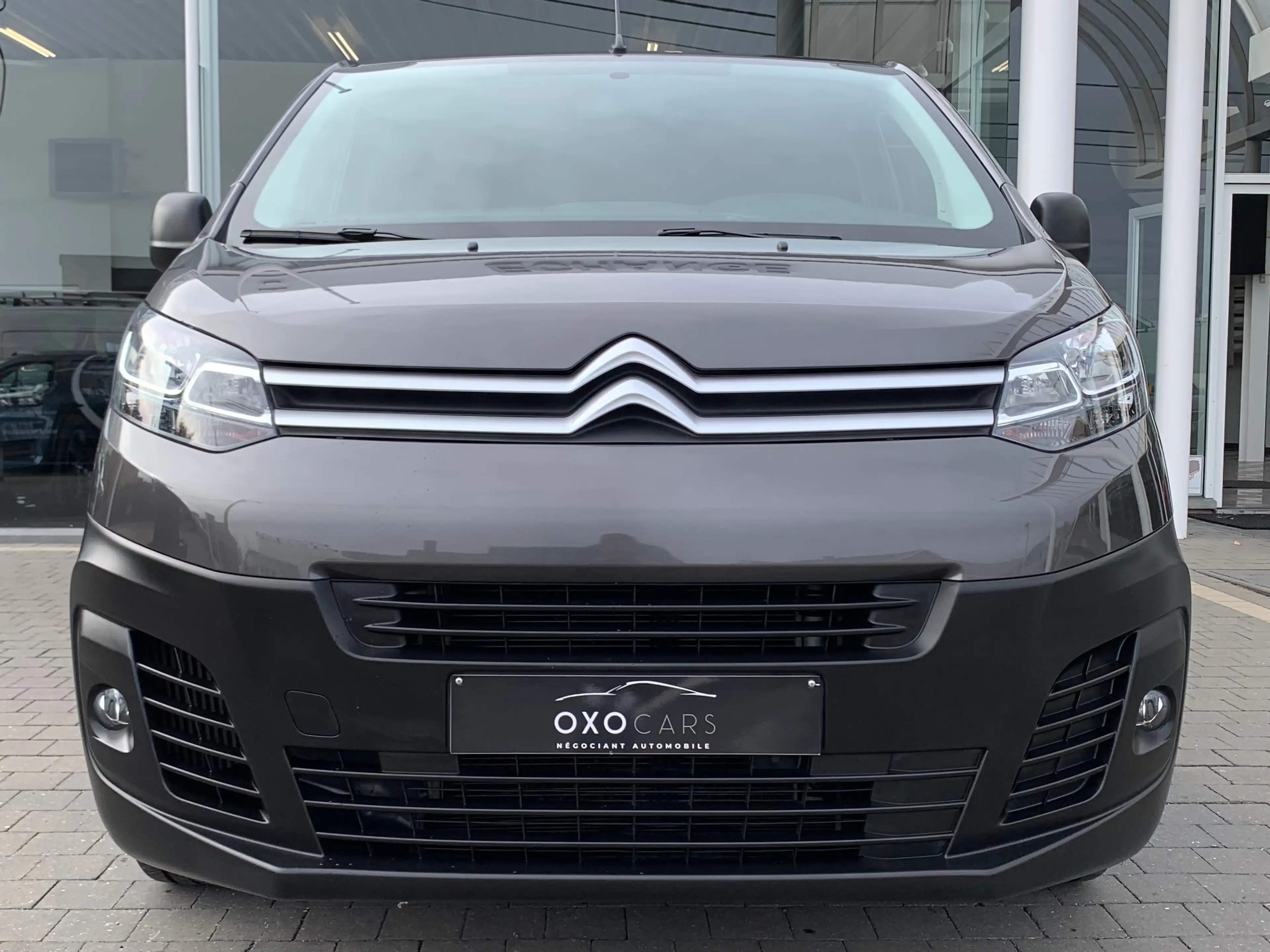 Citroen Spacetourer XL HDI 120CV / 9 PLACES / LONG/ 2 PORTES LATÉRALES — photo 2
