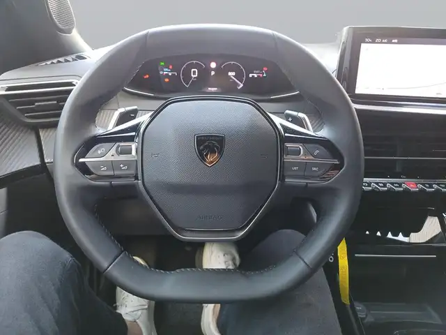Peugeot 2008 view 13