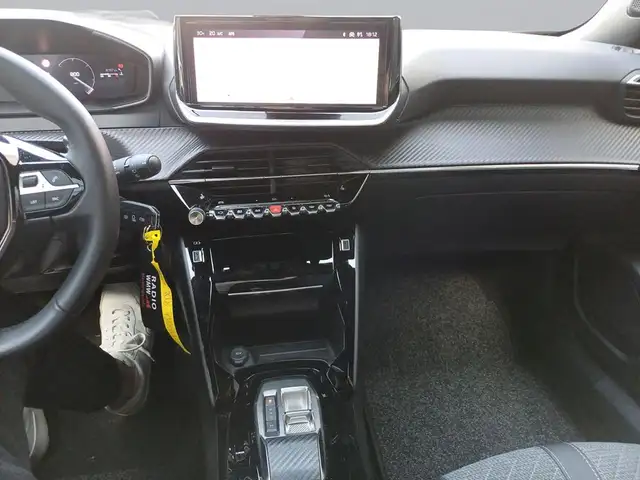 Peugeot 2008 view 12