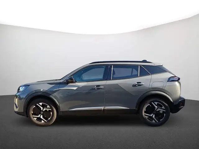 Peugeot 2008 view 4