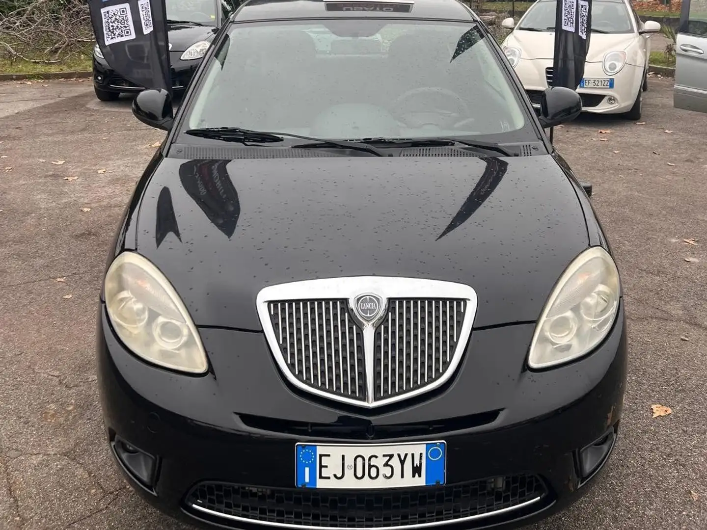 Lancia Ypsilon Ypsilon II 2012 1.2 8v Platinum 69cv Nero - 1