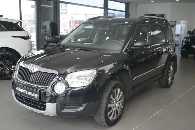 Skoda Yeti Ambition 4x4+NAVI+PANO+SITZHEIZUNG+KLIMA