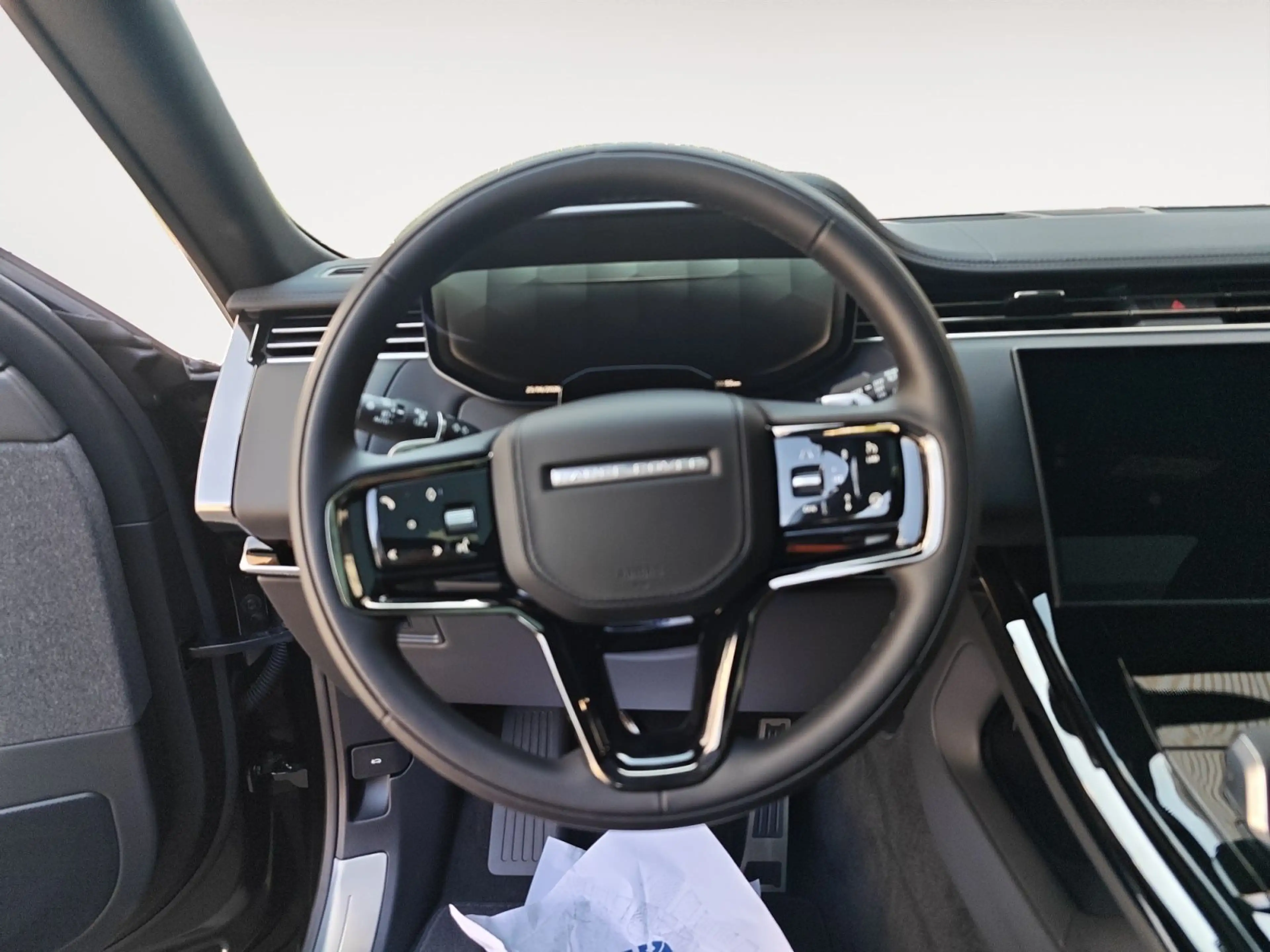 Land Rover Range Rover Sport DYN SE/sw-sw/Pan/Black Pack/22 — photo 12