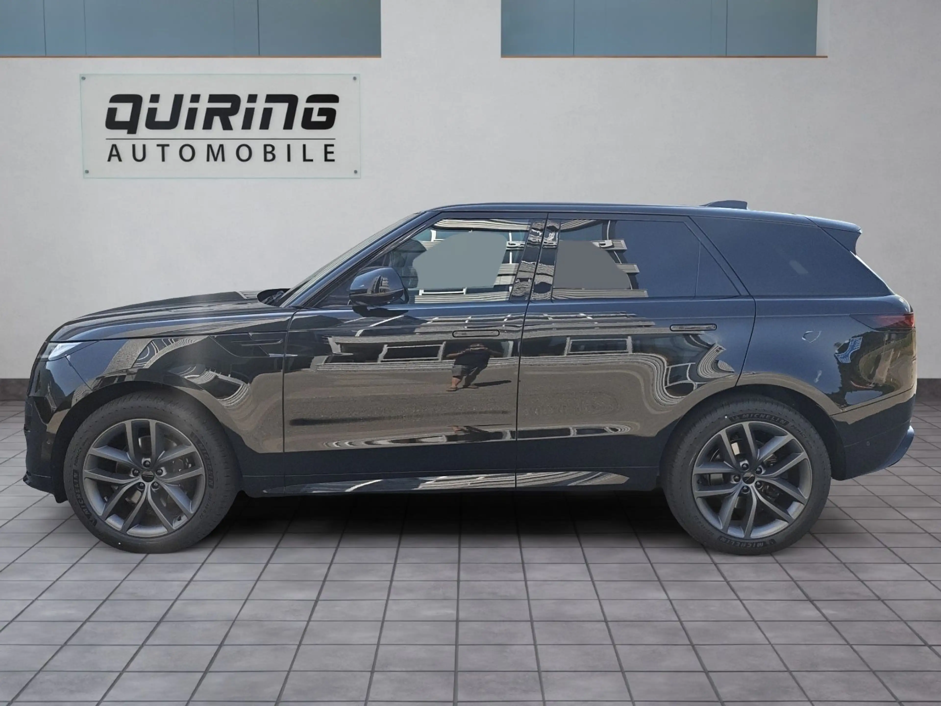 Land Rover Range Rover Sport DYN SE/sw-sw/Pan/Black Pack/22 — photo 3