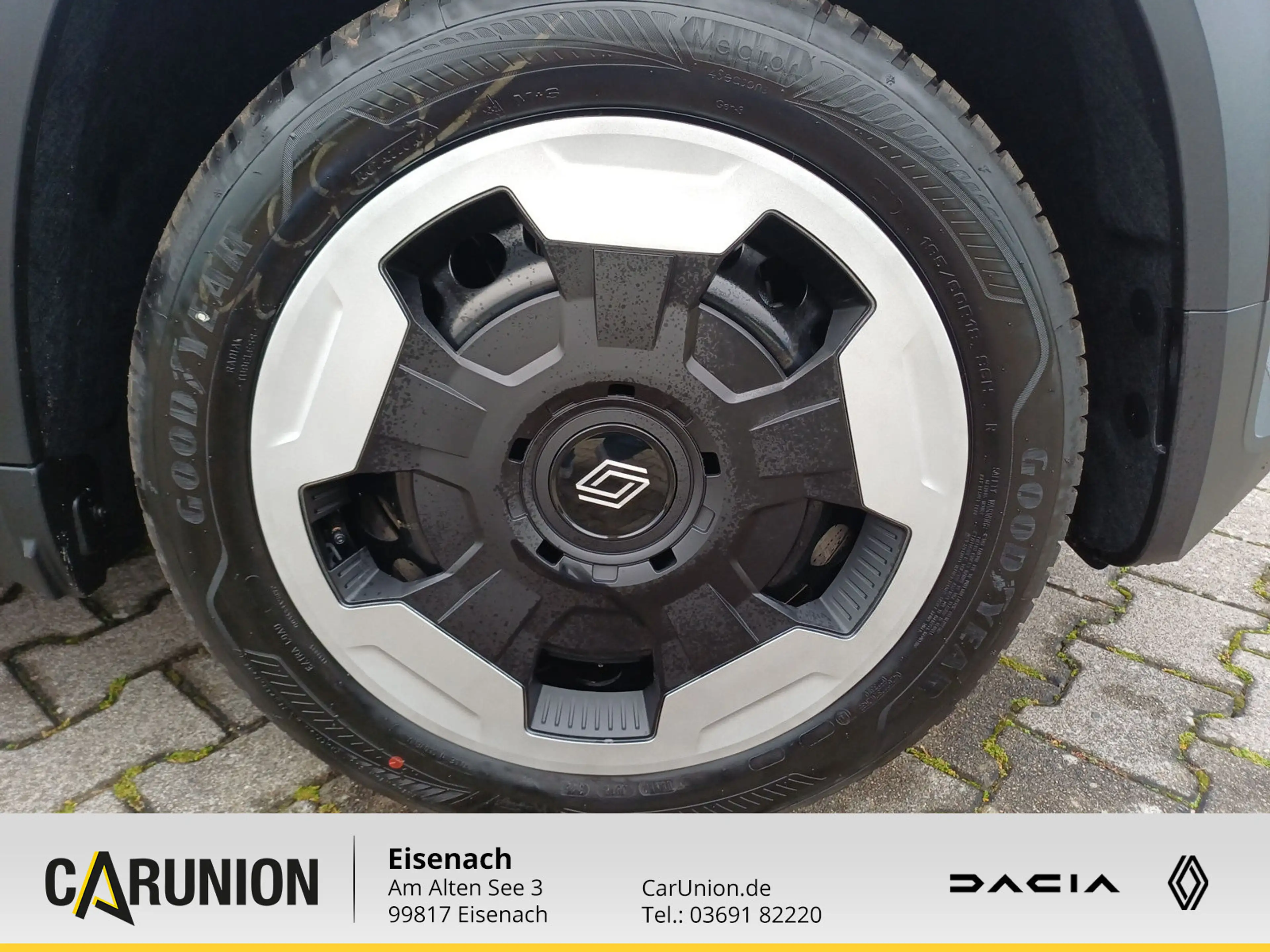 Renault R 4 E-Tech Evolution 150 Comfort Range — photo 11