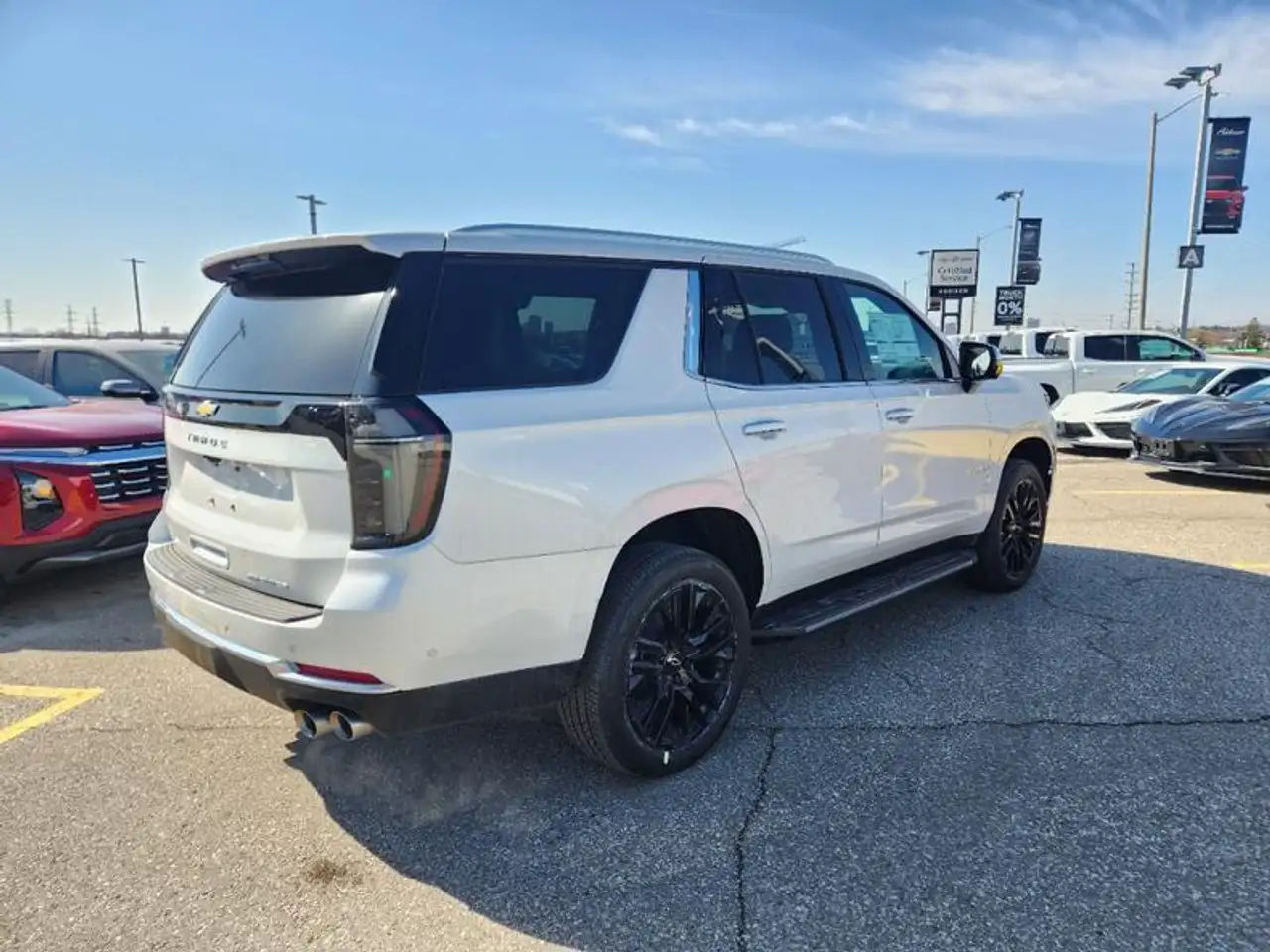 Chevrolet Tahoe снимка Chevrolet Tahoe
