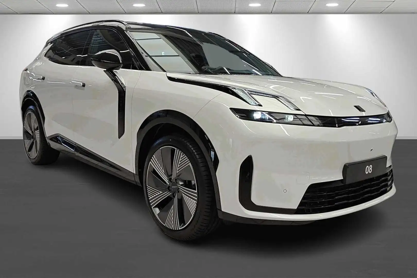 Lynk & Co 08 PHEV 1.5 Turbo More - NEW STOCK Blanc - 2