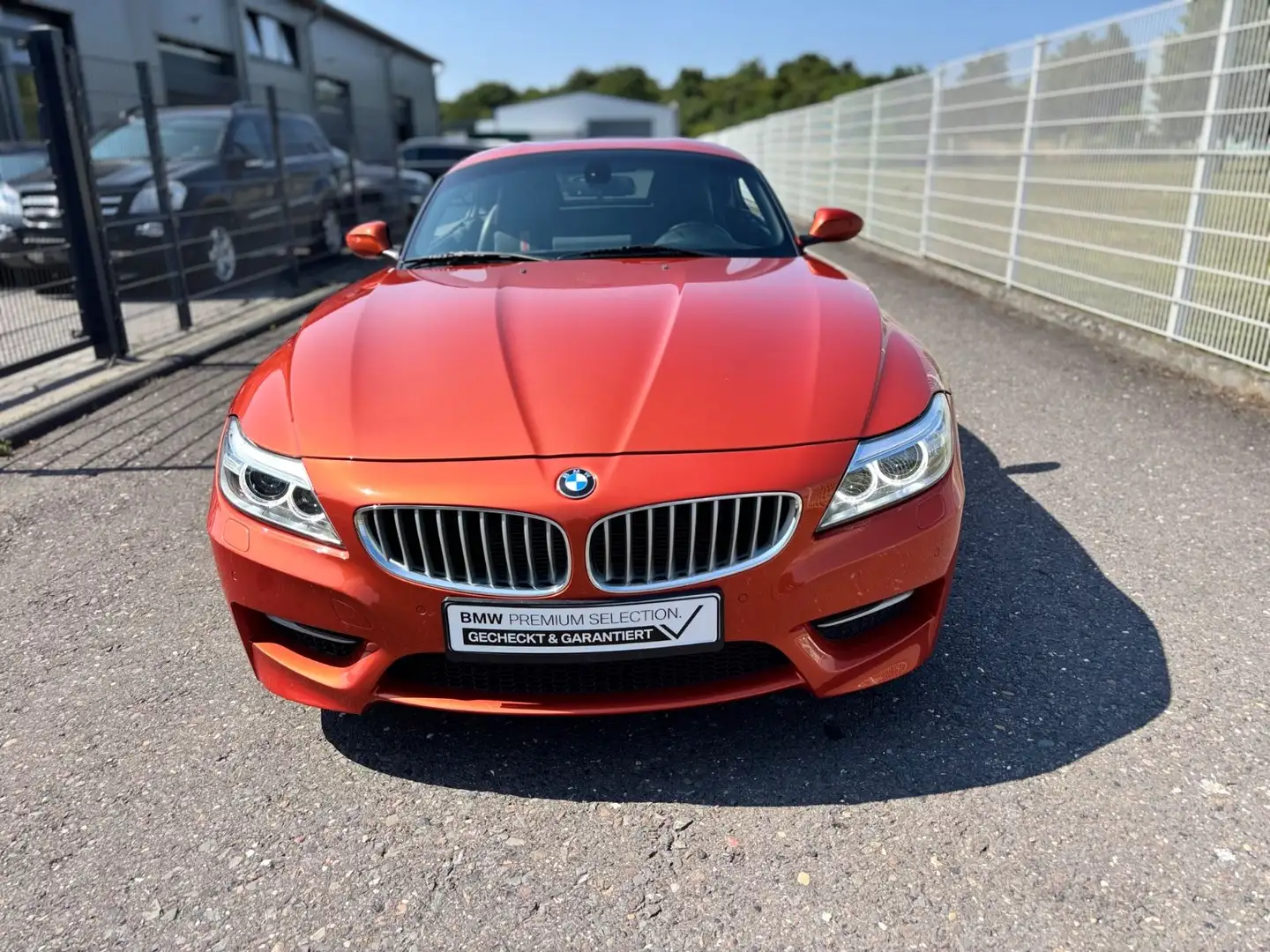 BMW Z4 Roadster sDrive 28i Automat/Navi+/Leder/Xenon Orange - 2