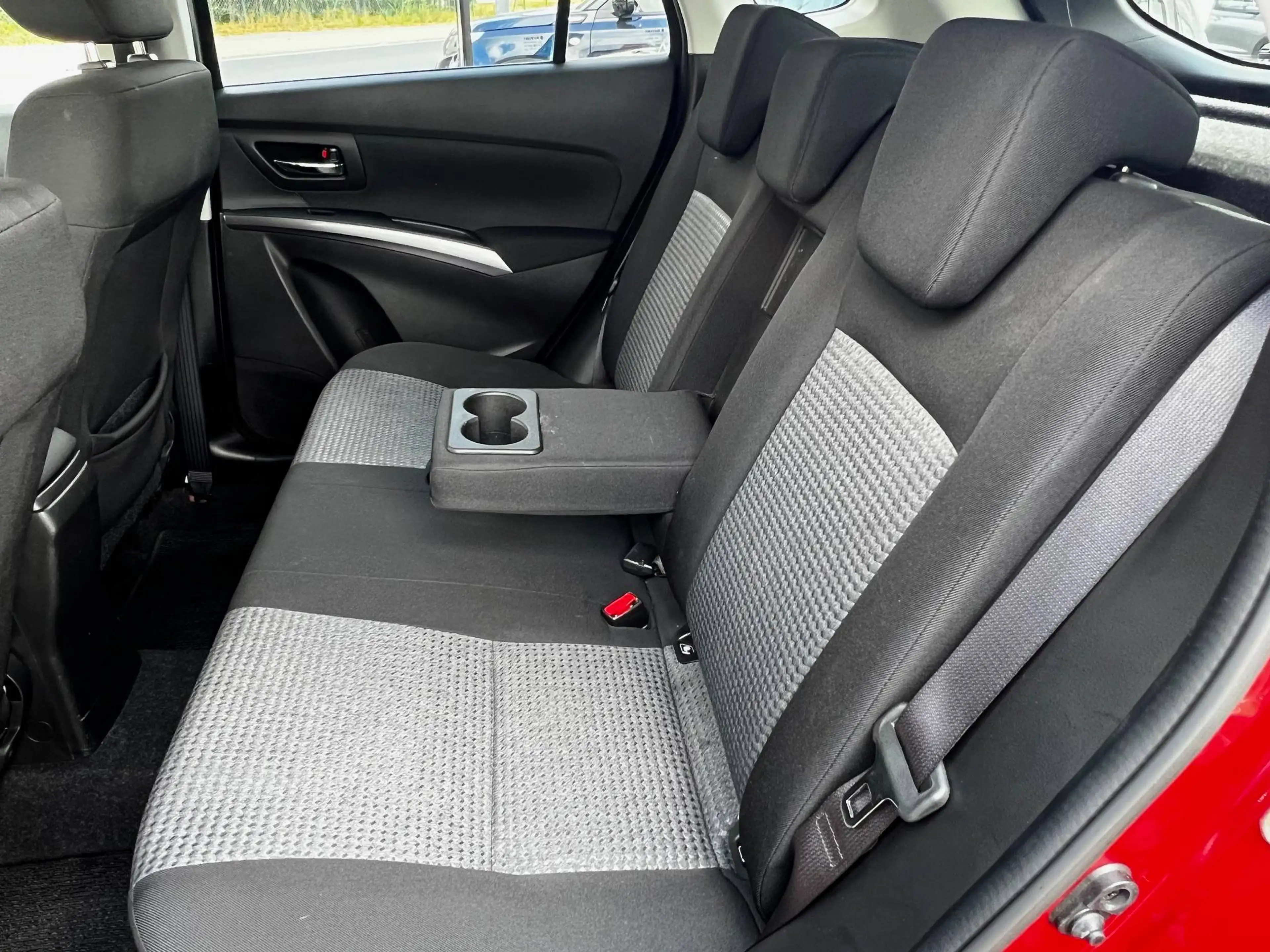 Suzuki S-Cross S-Cross 1.4 Hybrid Automatik Comfort 4x2 Allwetterreifen — photo 11