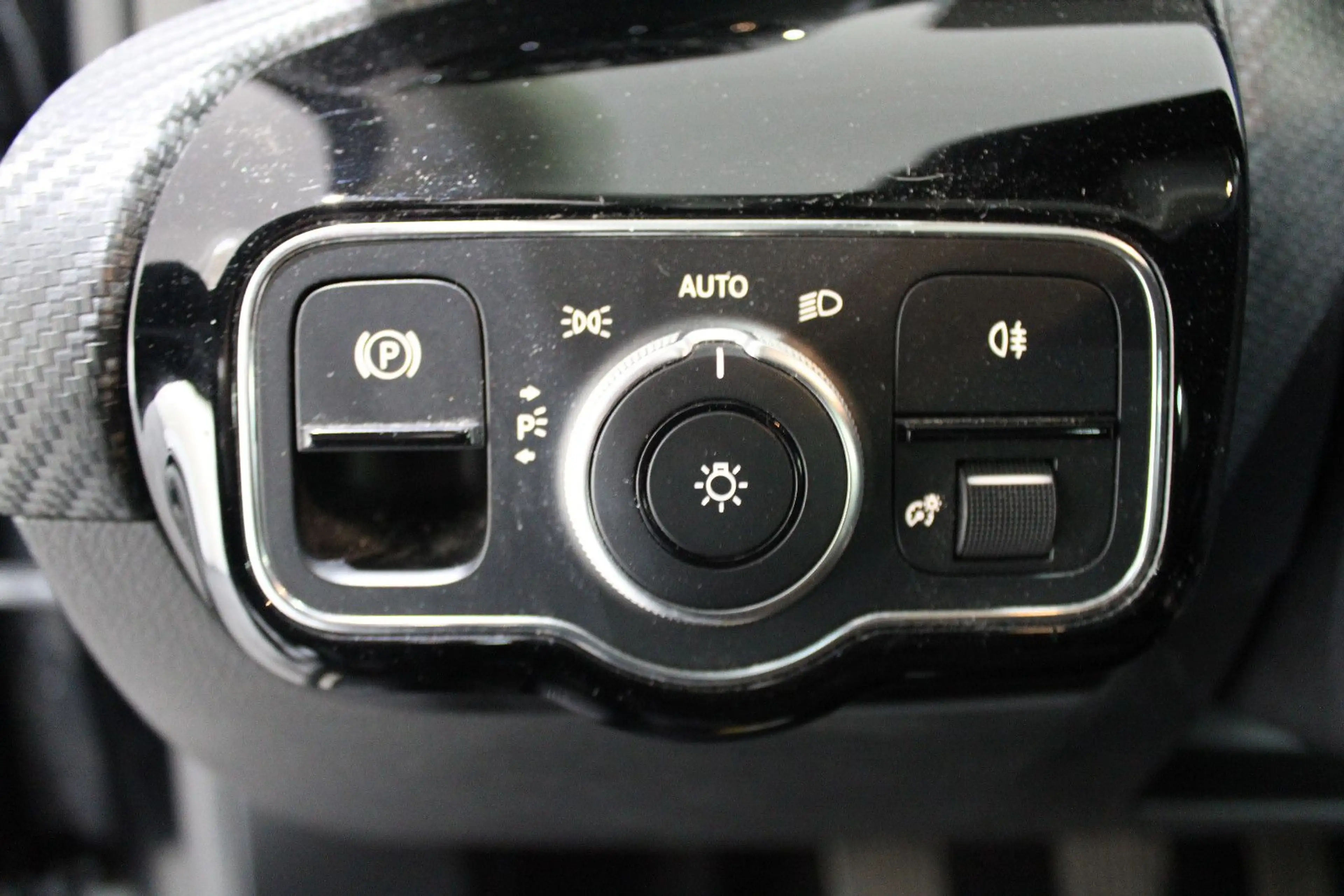 Mercedes-Benz A 180 NAVI WIDESCREEN LED RÜCKFAHRKAMERA EURO 6 — photo 12