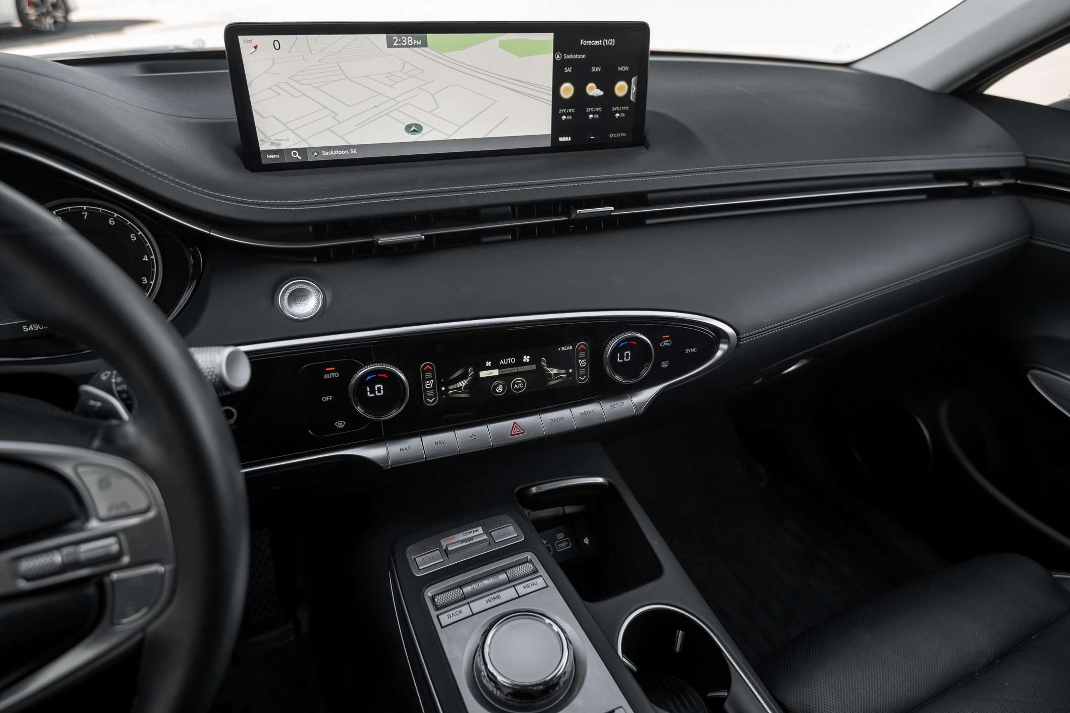 2024 Genesis GV70