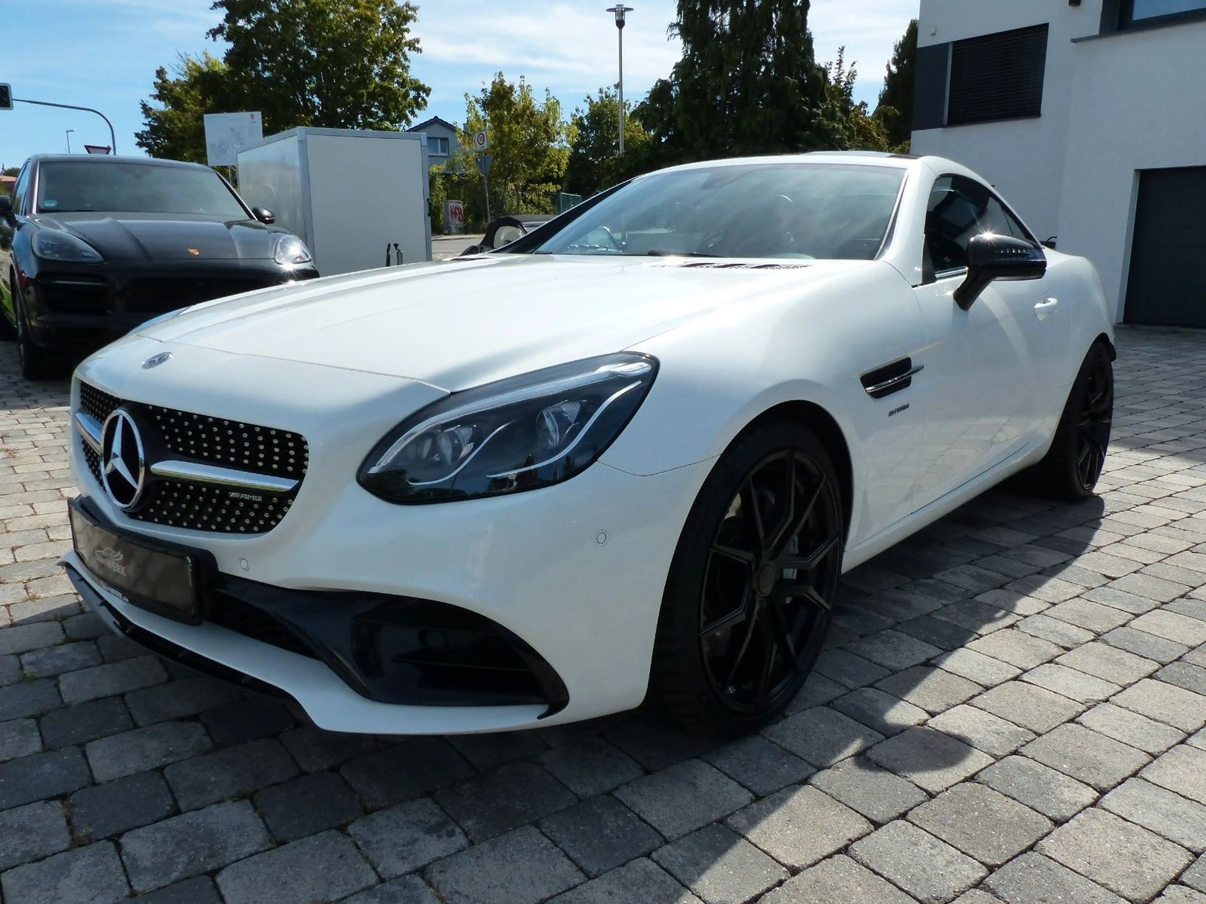 Mercedes-Benz SLC 43 AMG Airscarf 19" Night Pano LED Garantie! — photo 5