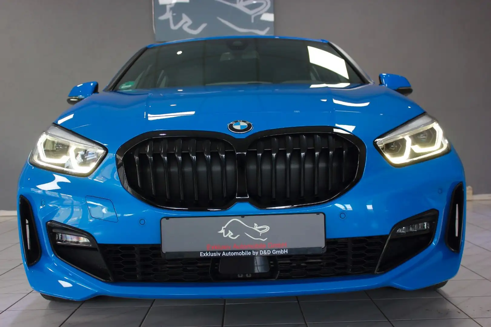 BMW 118 dA 5Türer~M-SPORTPAKET+DEUTSCH+UNFALLFREI+PAN Azul - 2