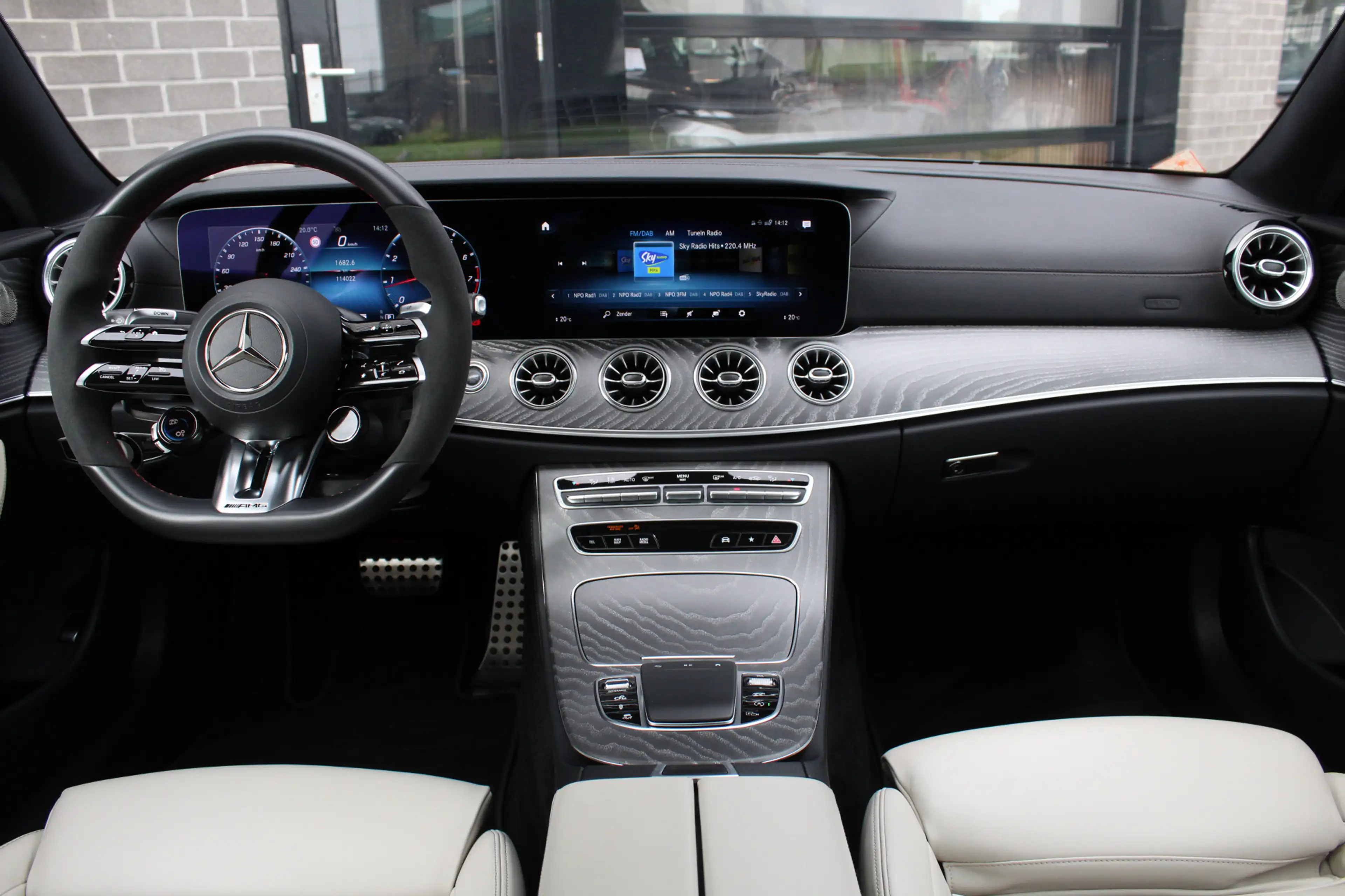 Mercedes-Benz E 53 AMG Coupé 4MATIC / Panoramadak / N.A.P. — photo 2