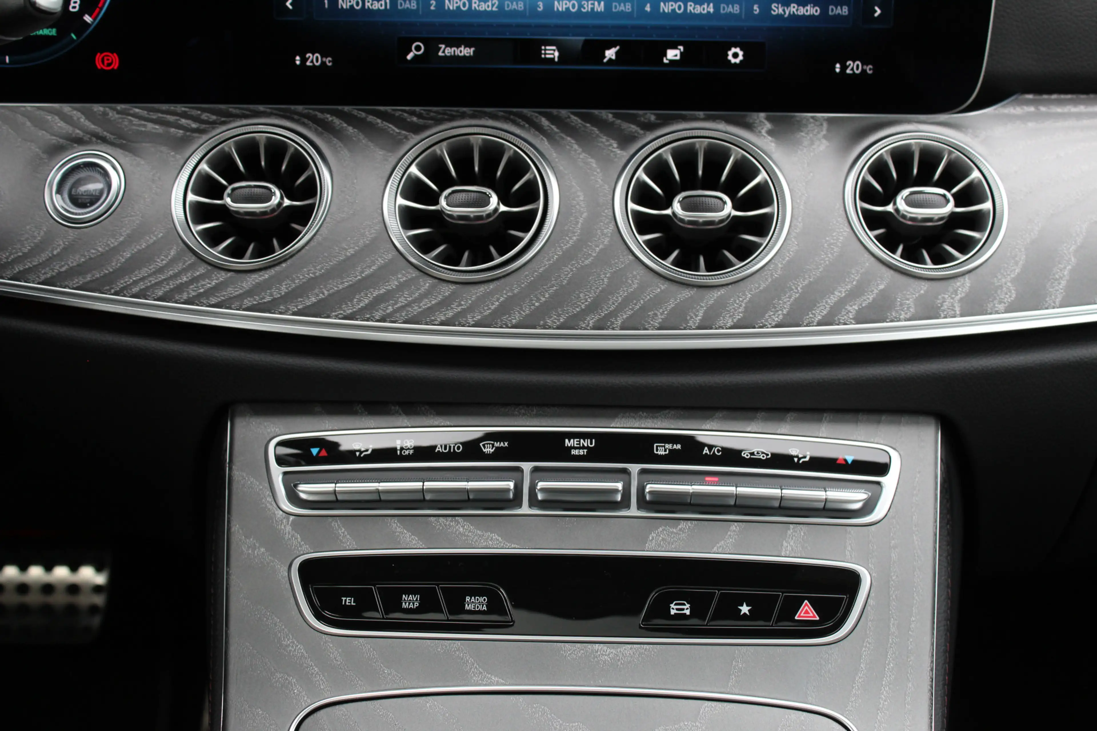 Mercedes-Benz E 53 AMG Coupé 4MATIC / Panoramadak / N.A.P. — photo 13