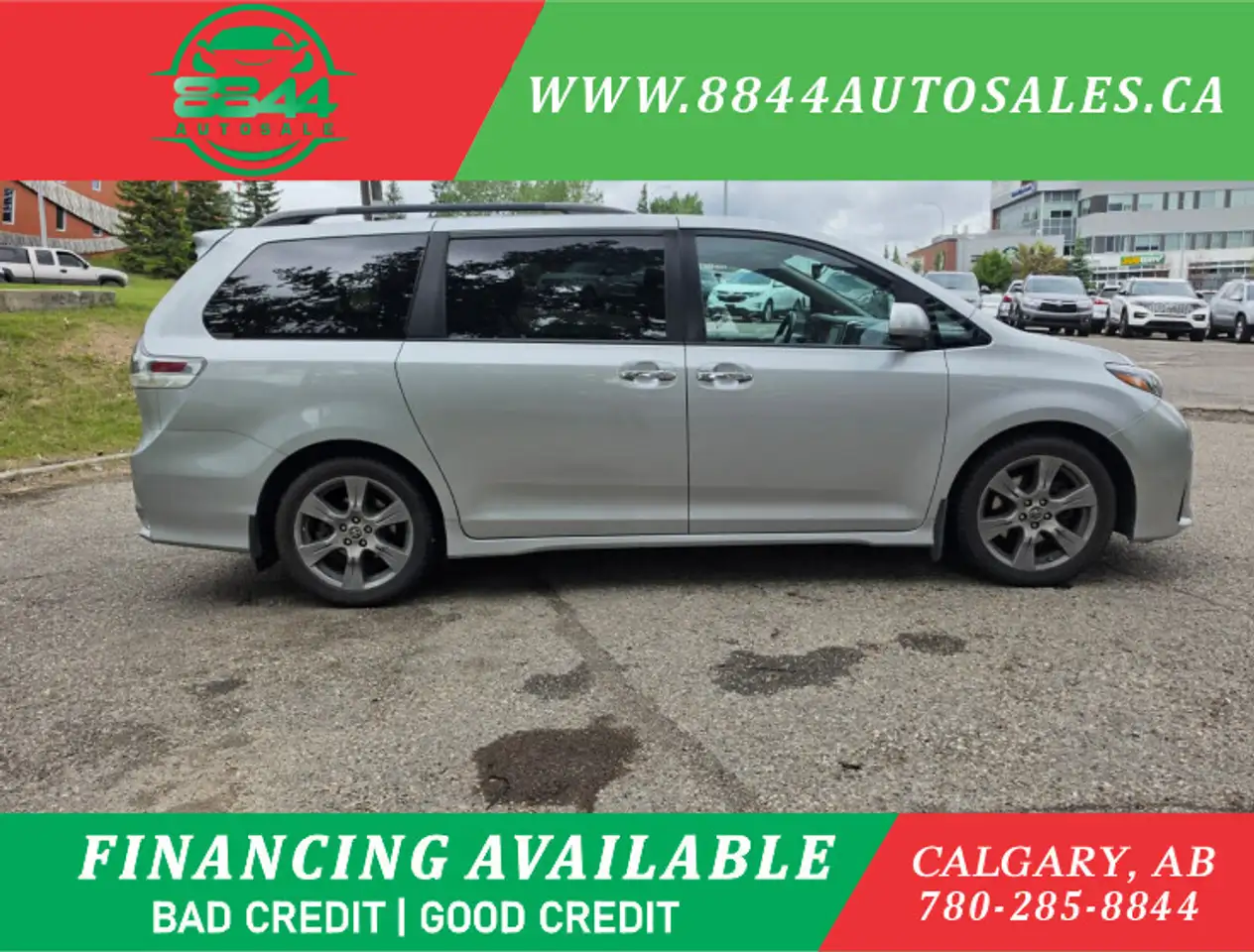Toyota Sienna снимка Toyota Sienna