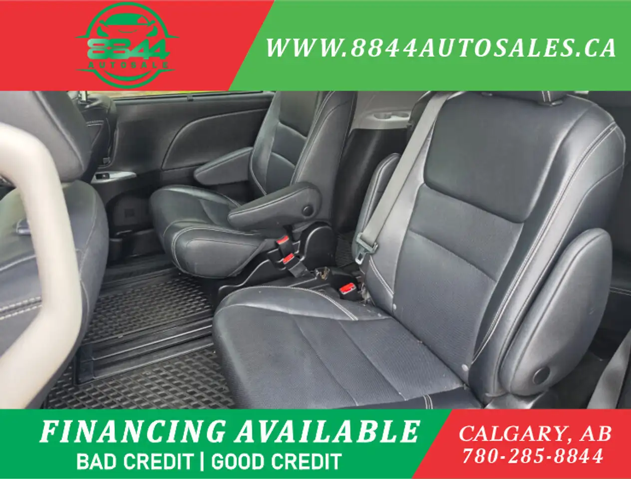 Toyota Sienna снимка Toyota Sienna