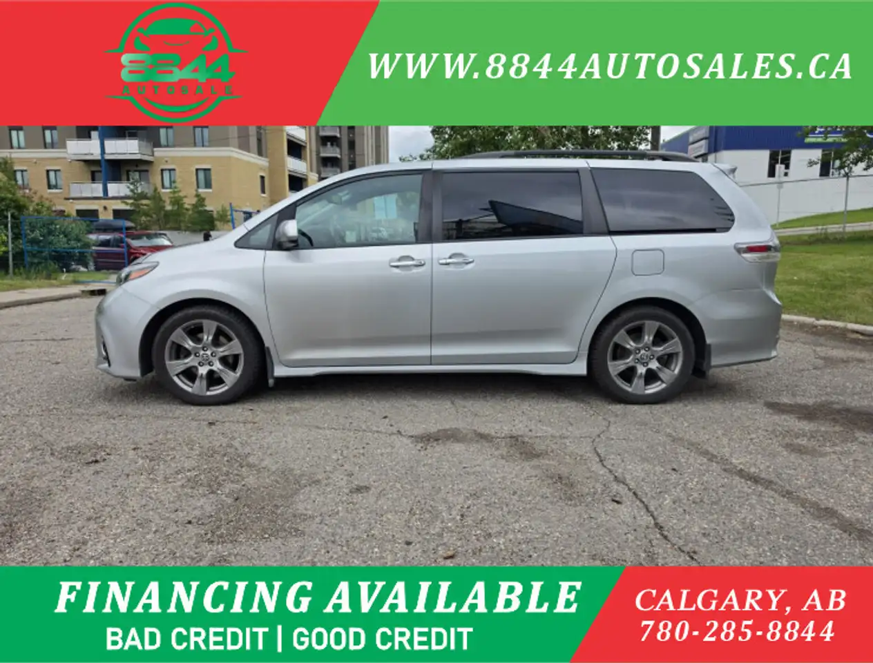 Toyota Sienna снимка Toyota Sienna