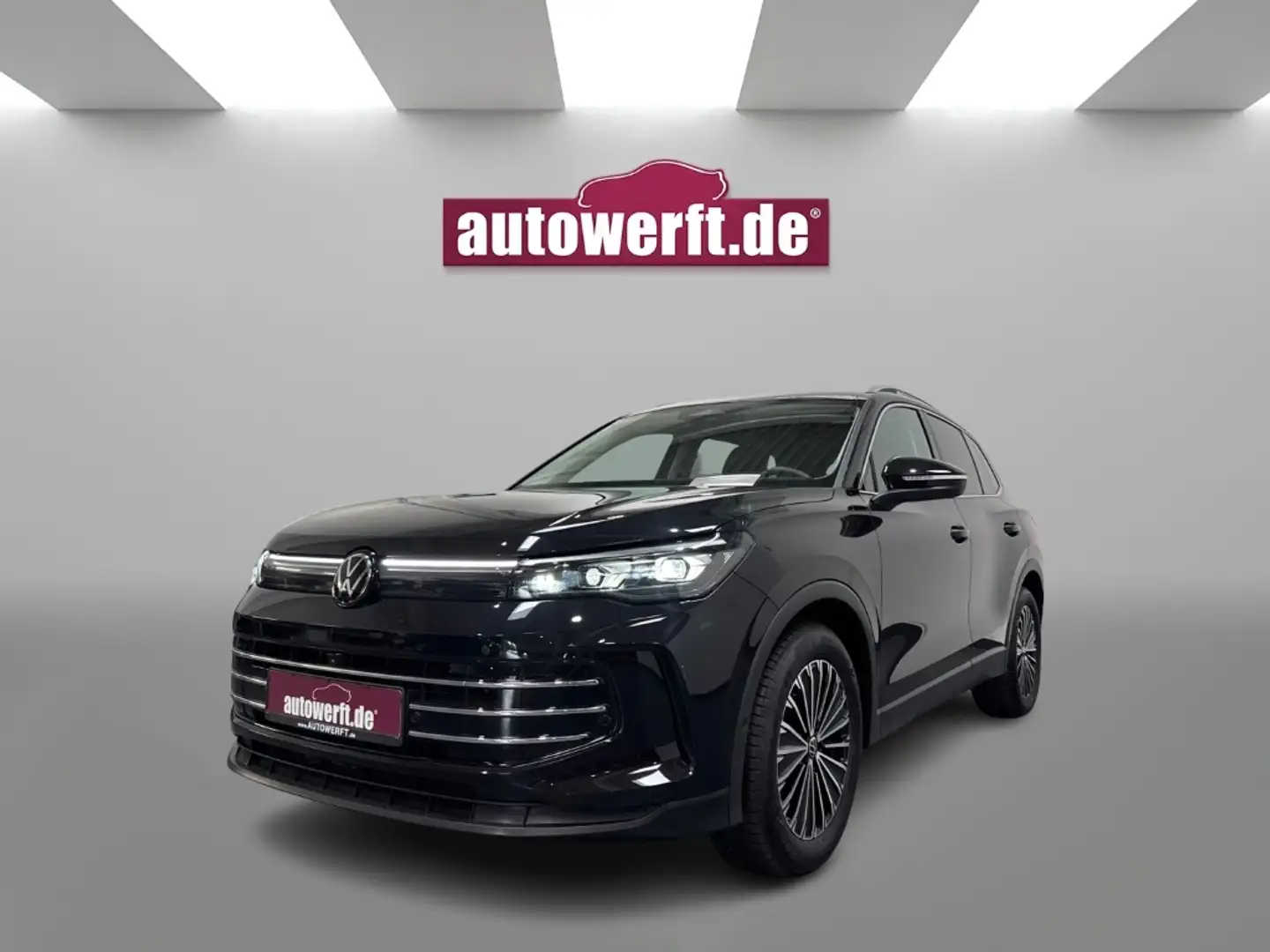 Volkswagen Tiguan 1.5 eTSI DSG ELEG AHK 360 MATRIX IQ NAVI 18Z LH Negro - 1