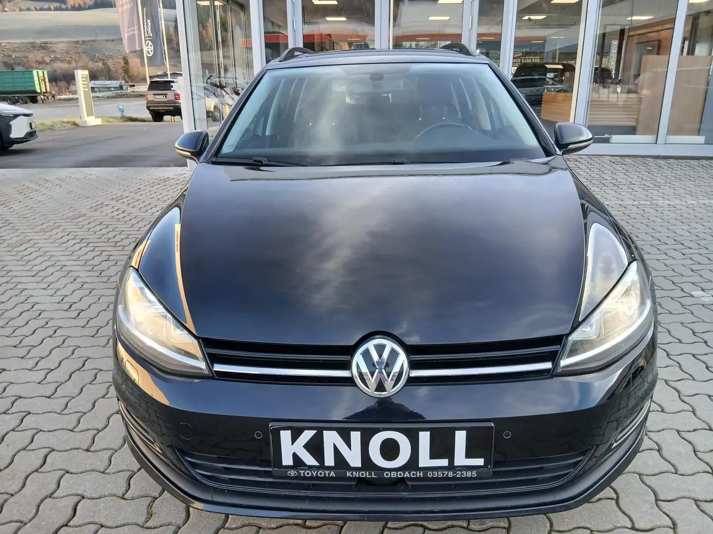Volkswagen Golf Variant Rabbit BlueMotion Tech. Bi-Xenon-Scheinwerfer mit Schwarz - 2
