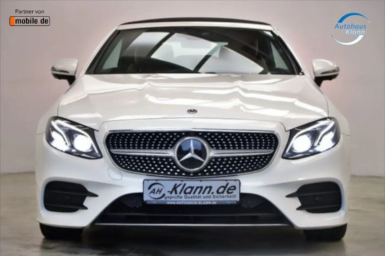 Mercedes-Benz E 200 184PS Cabrio AMG-Line Widescreen ACC MEMOR Blanc - 2