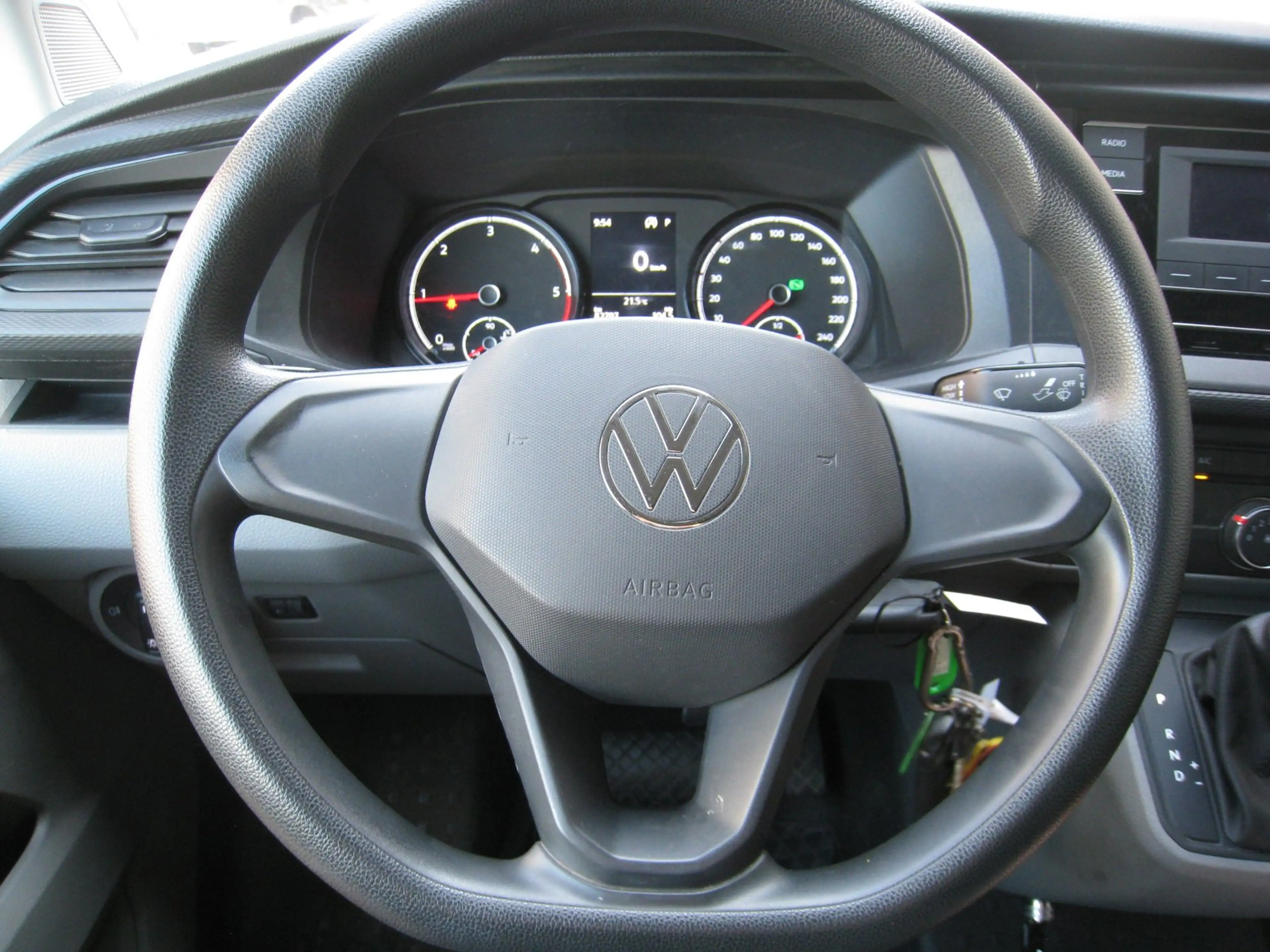 Volkswagen Transporter 2.0 TDI L2H1 28 - 2eig! - Bearlock - Trekhaak - — photo 8