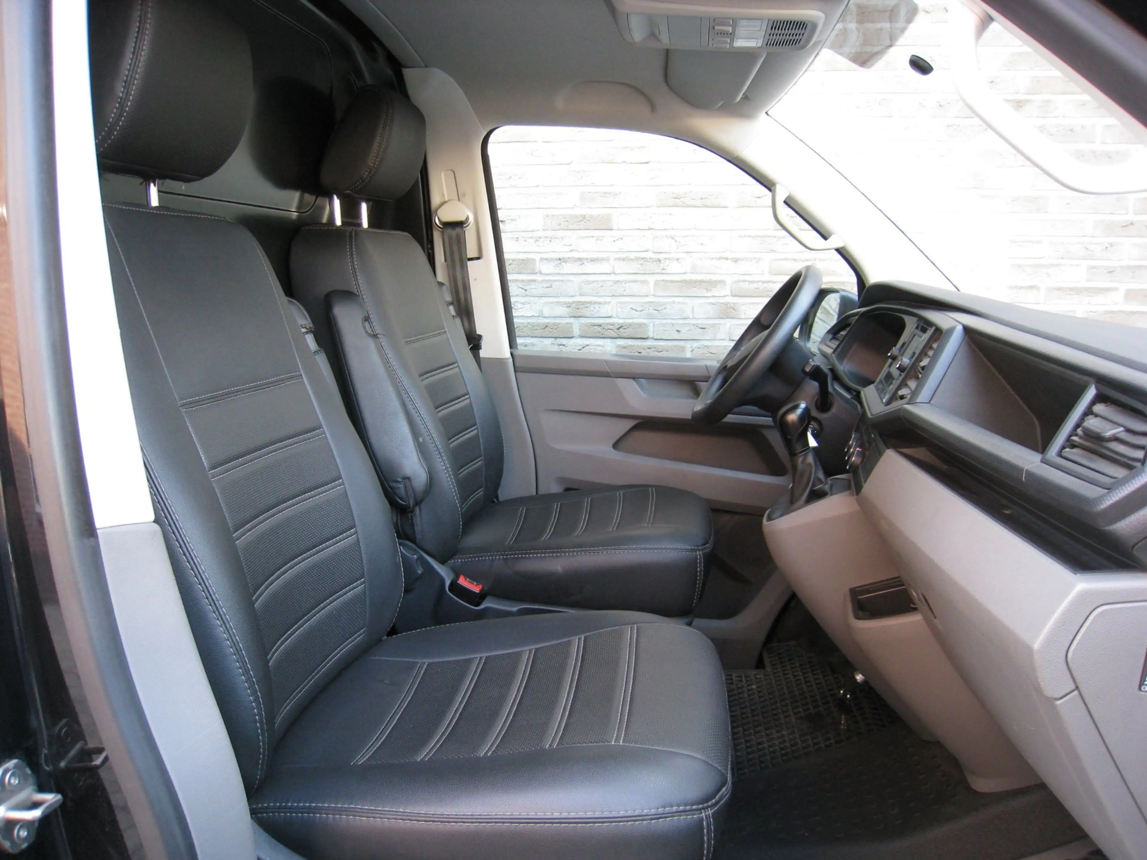 Volkswagen Transporter 2.0 TDI L2H1 28 - 2eig! - Bearlock - Trekhaak - — photo 21